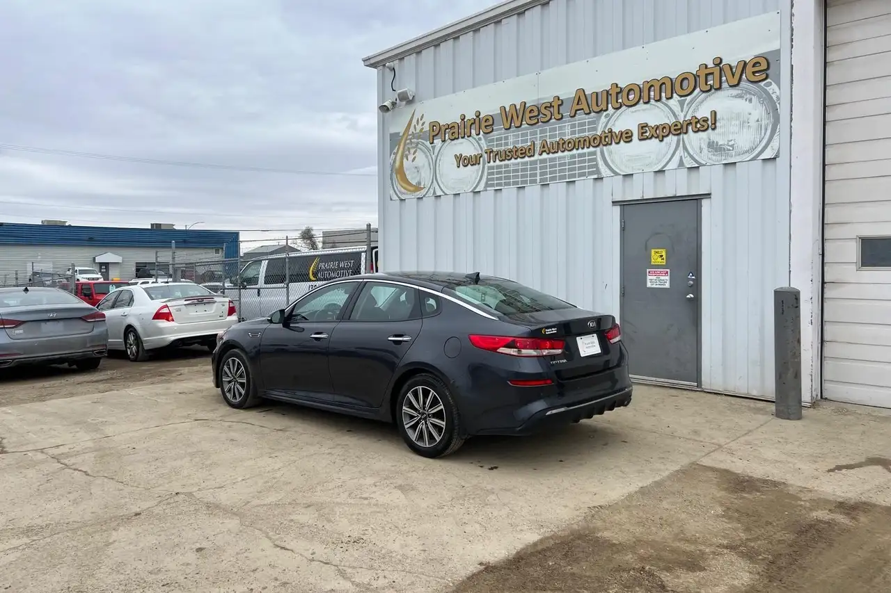 Kia Optima снимка Kia Optima