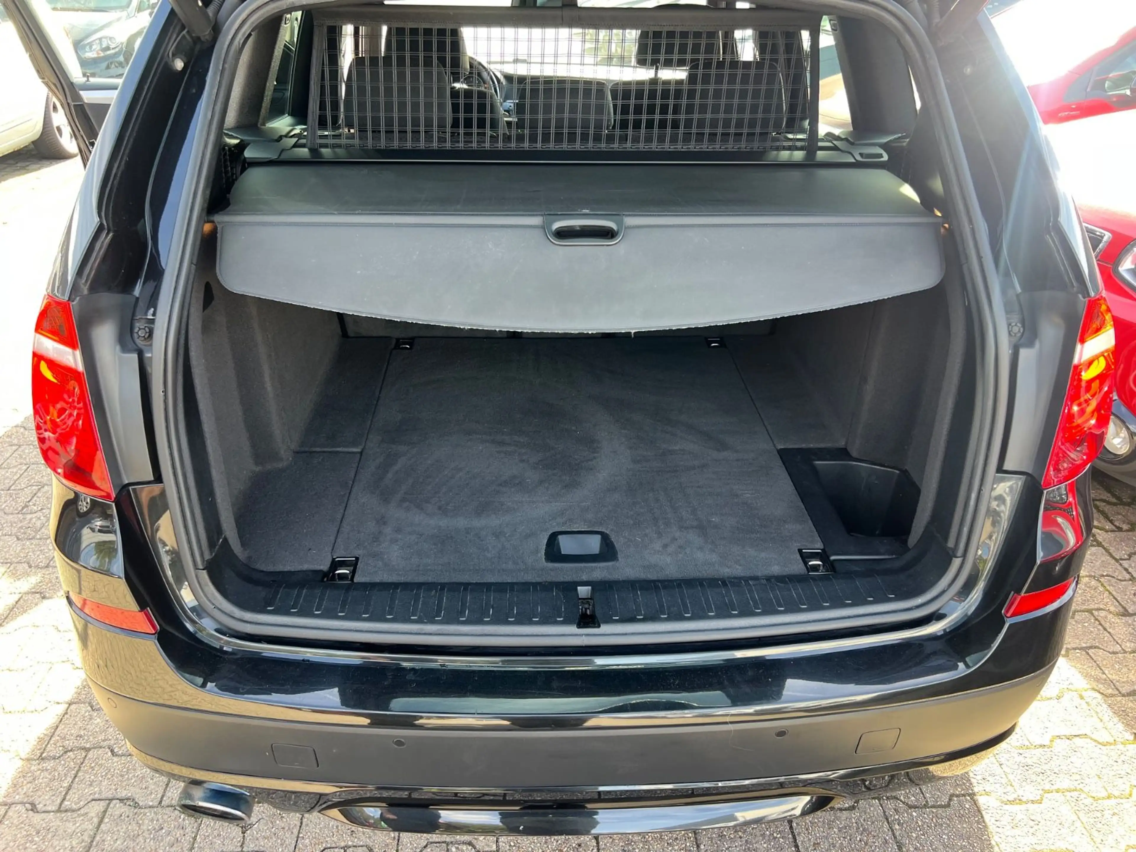 BMW X3 xDrive 20 d *NAVI*SPORTSITZE*PDC*TEMPOMAT — photo 4