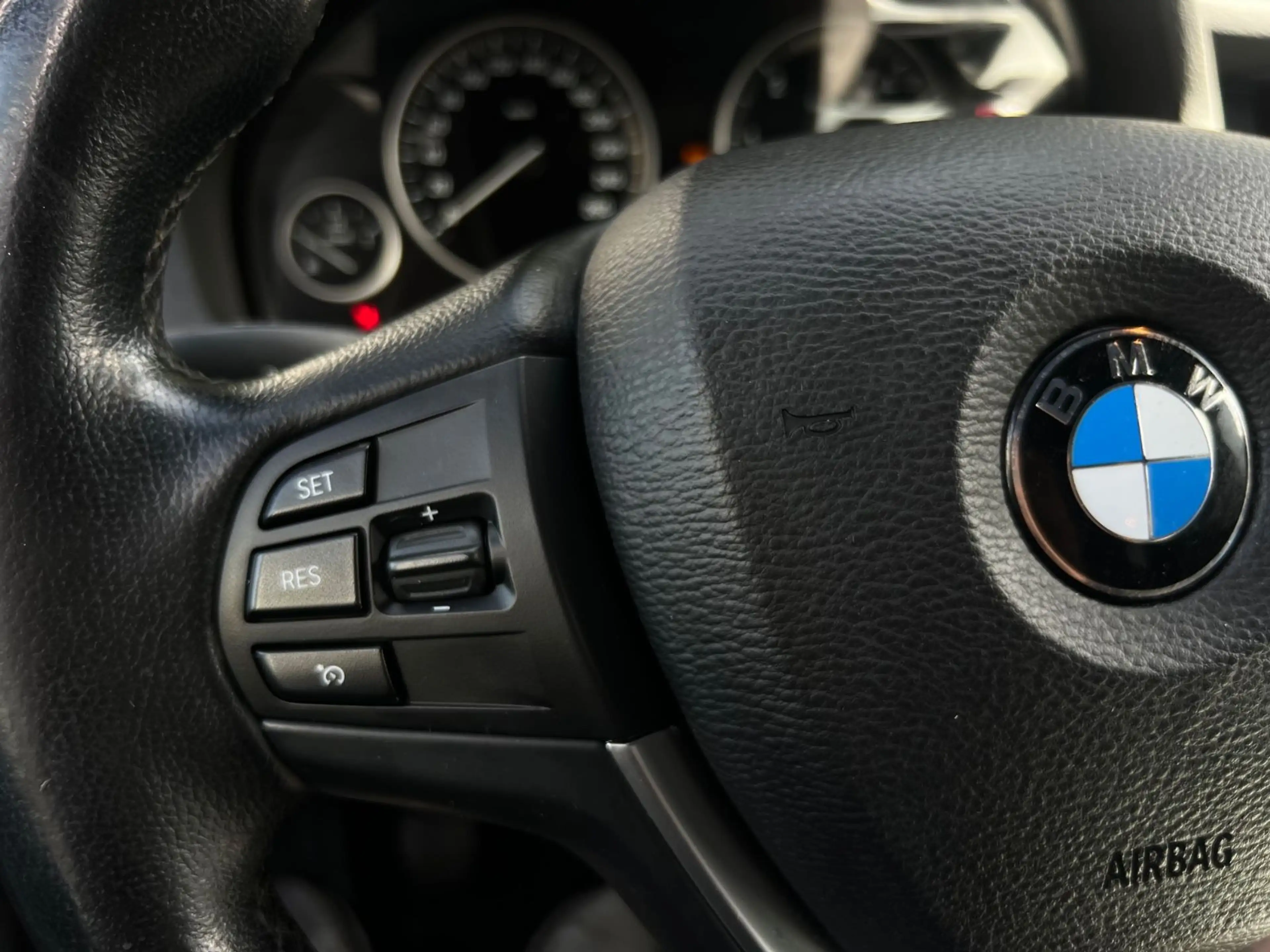 BMW X3 xDrive 20 d *NAVI*SPORTSITZE*PDC*TEMPOMAT — photo 10