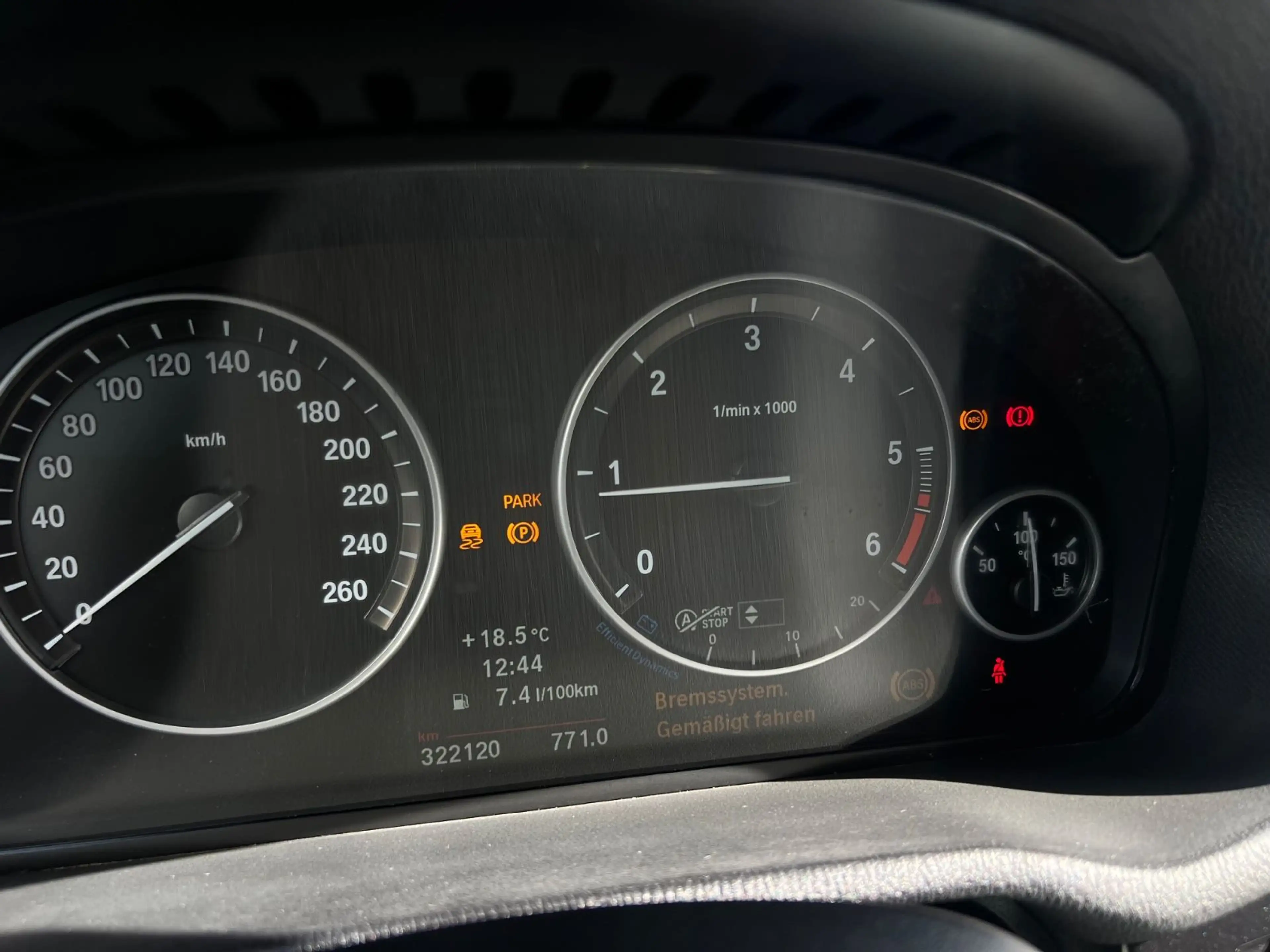BMW X3 xDrive 20 d *NAVI*SPORTSITZE*PDC*TEMPOMAT — photo 11