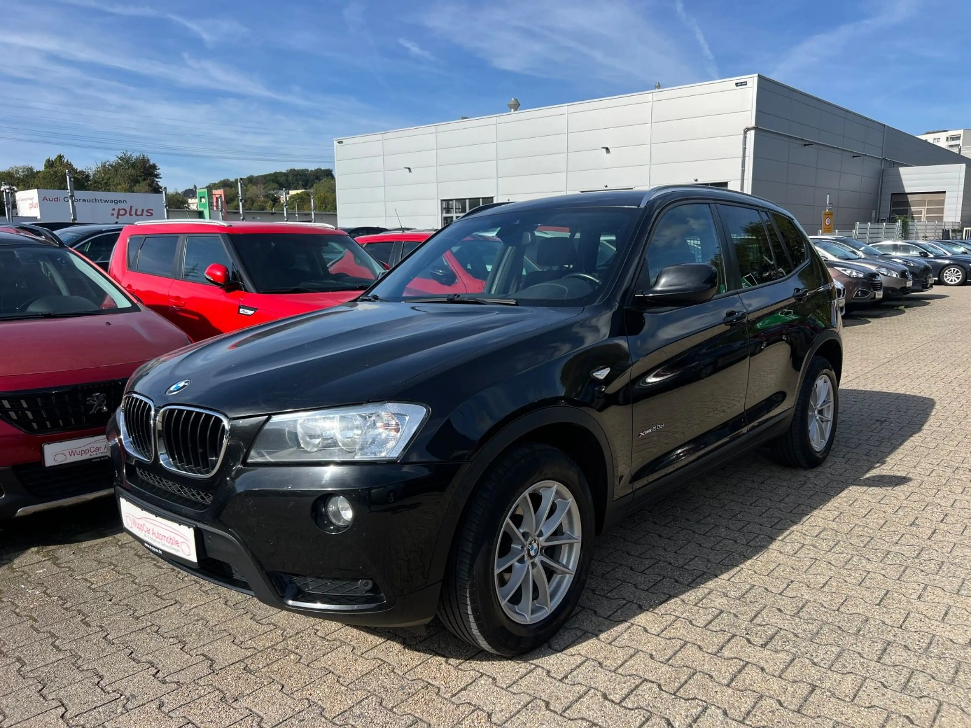 BMW X3 xDrive 20 d *NAVI*SPORTSITZE*PDC*TEMPOMAT