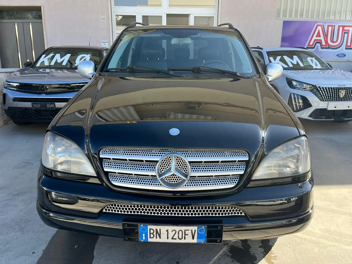 Mercedes-Benz 270 Mercedes ML 270 TD cat CDI, diesel, 4X4, 163 CV Negro - 2