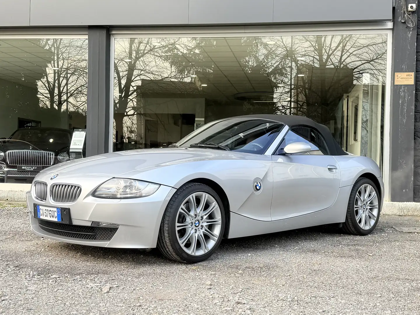 BMW Z4 Roadster 3.0si Silber - 2