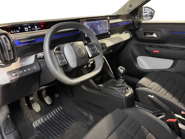 Citroen C3 view 11