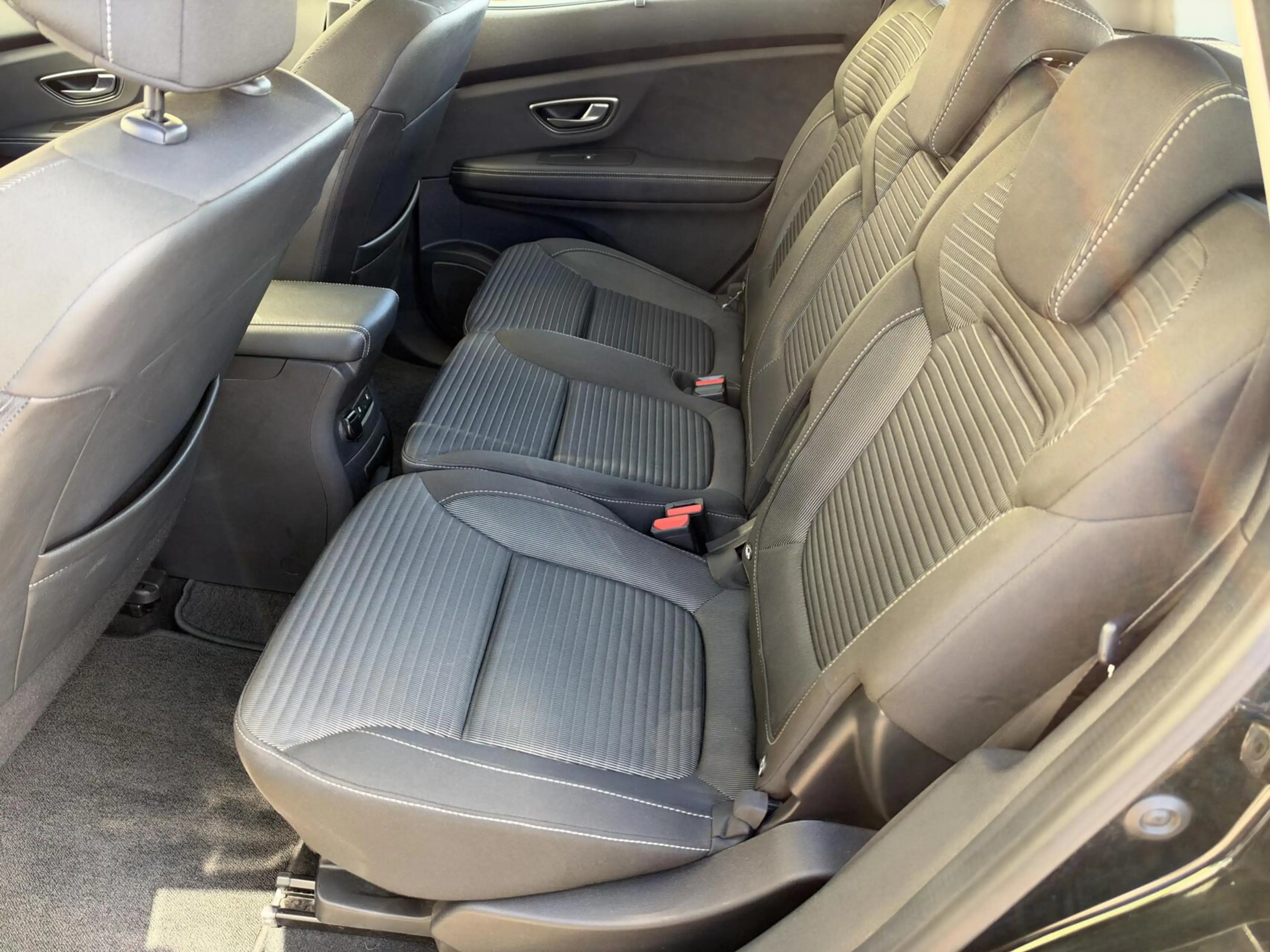 Renault Scenic 1.3 TCeIntens/AUT/AIRCO/NAVI/CRUISE/PARKS/APK — photo 23