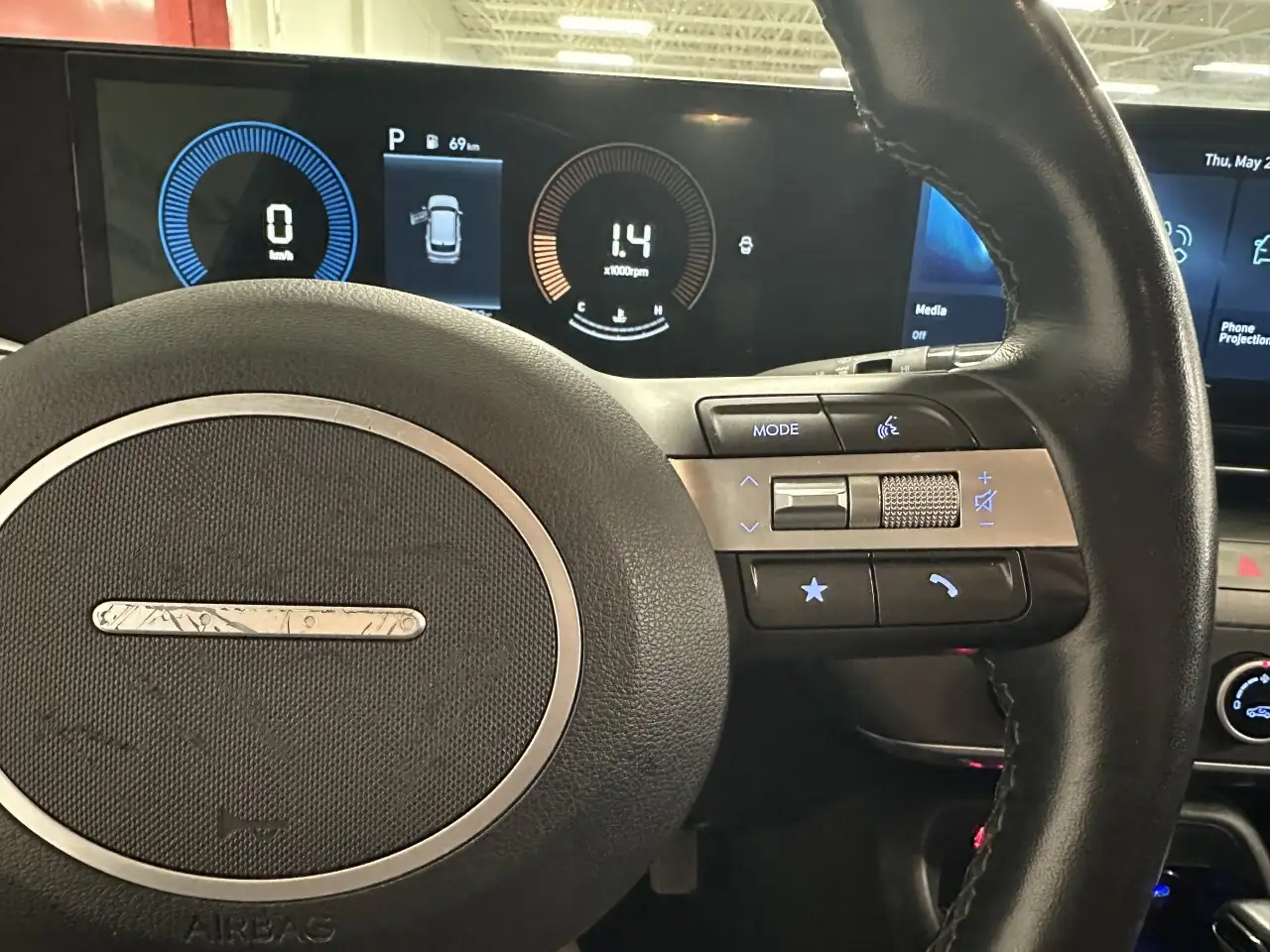 Hyundai KONA снимка Hyundai KONA