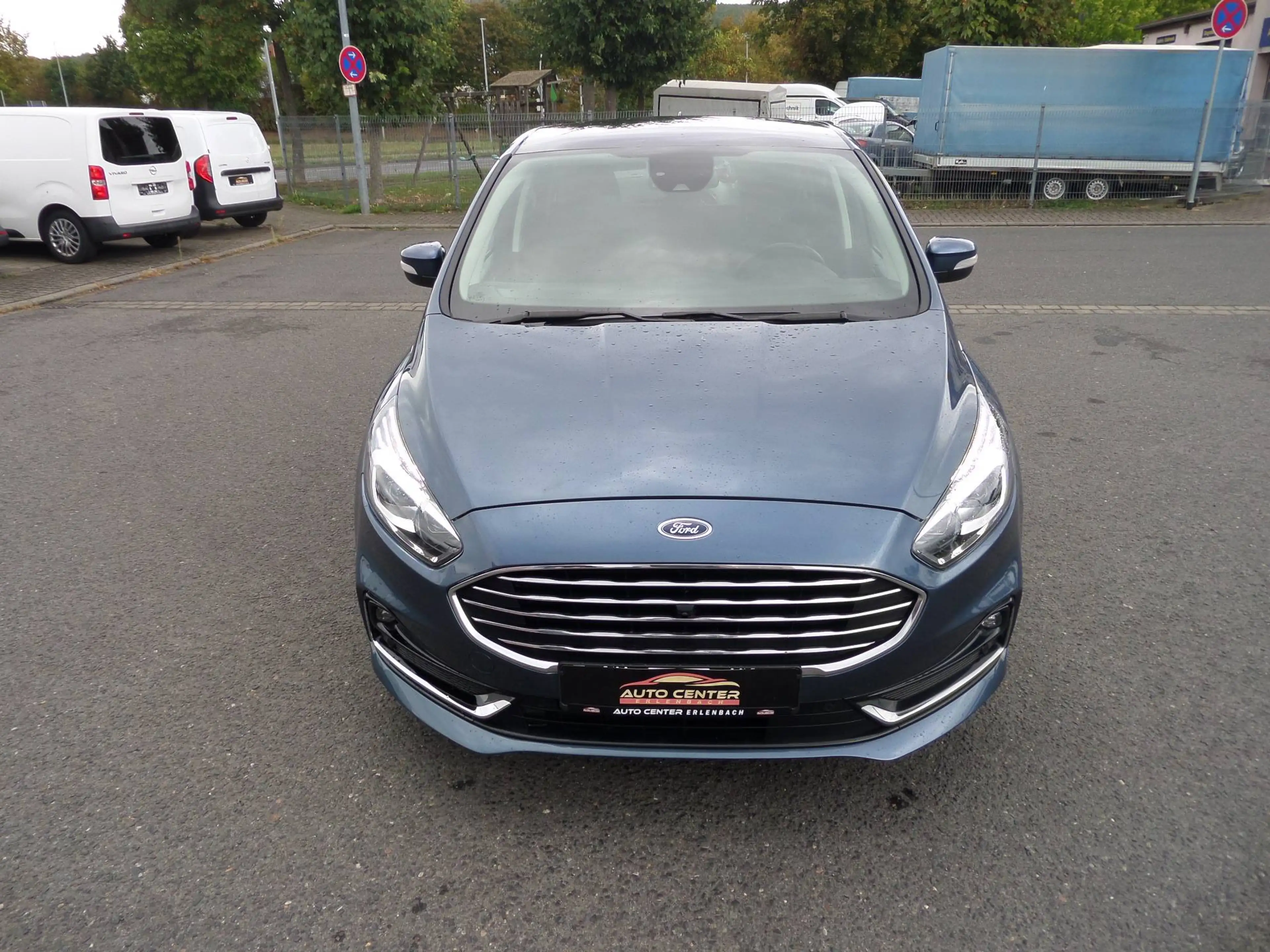 Ford S-Max Hybrid Titanium+Family-Paket+7-Sitzer+Automatik+AHK+LED+ACC+Pano+Navi+Cam+SHZ+1.Hand — photo 3