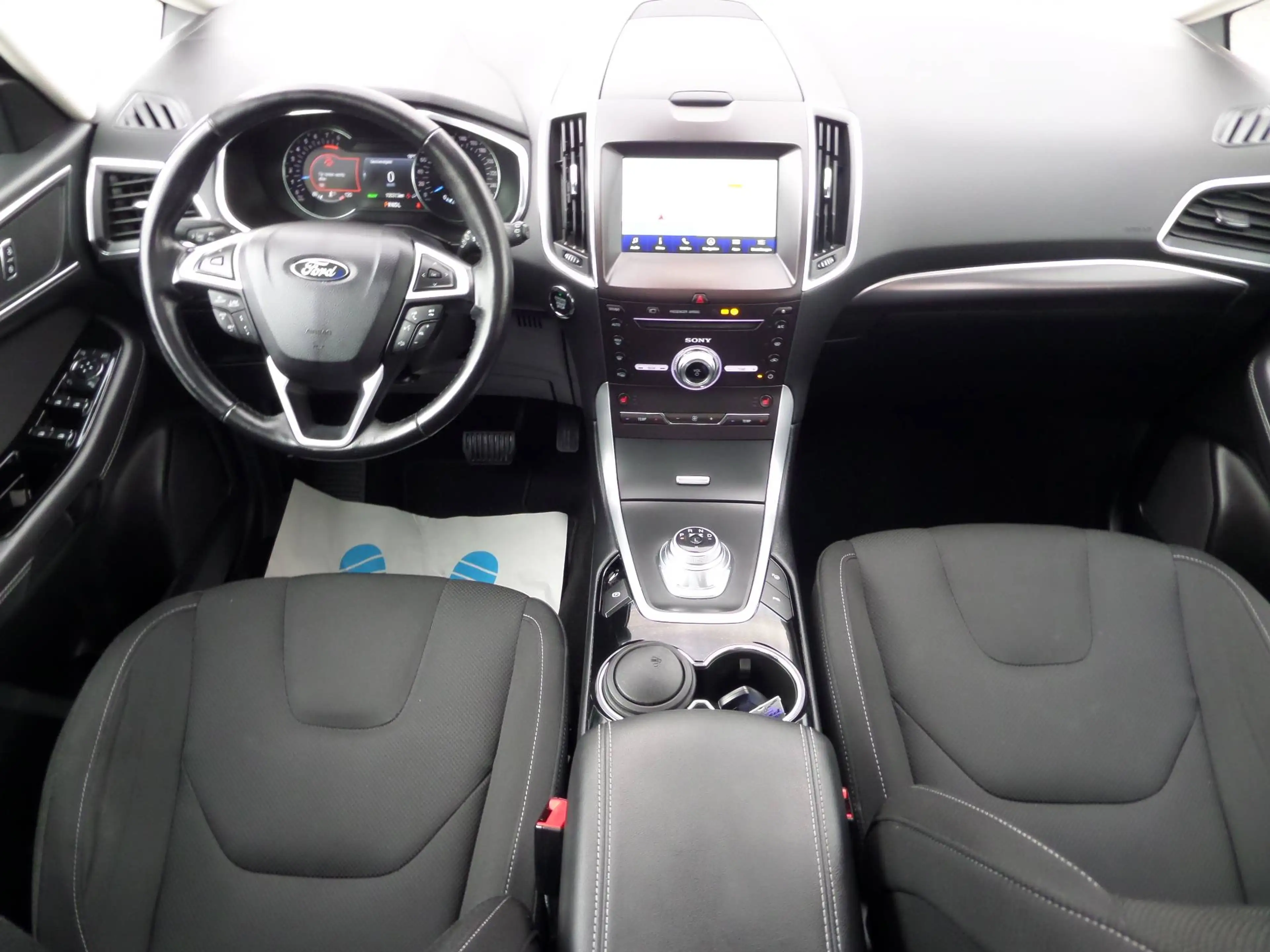 Ford S-Max Hybrid Titanium+Family-Paket+7-Sitzer+Automatik+AHK+LED+ACC+Pano+Navi+Cam+SHZ+1.Hand — photo 9