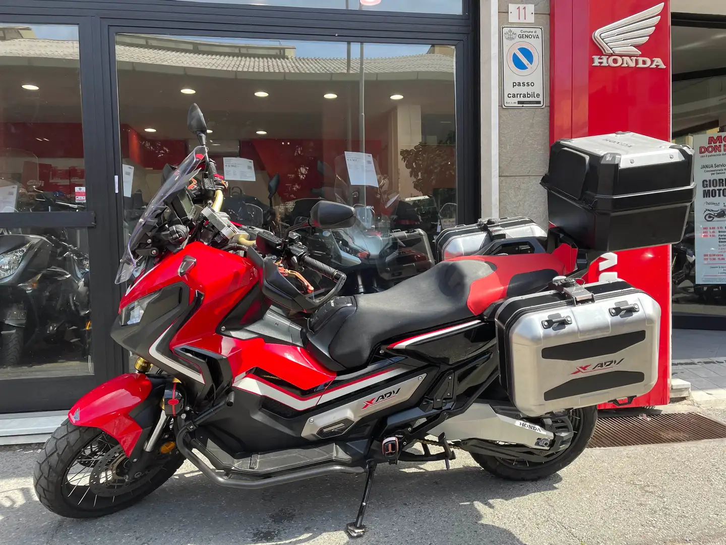 Honda X-ADV abs dct hstc Roşu - 1