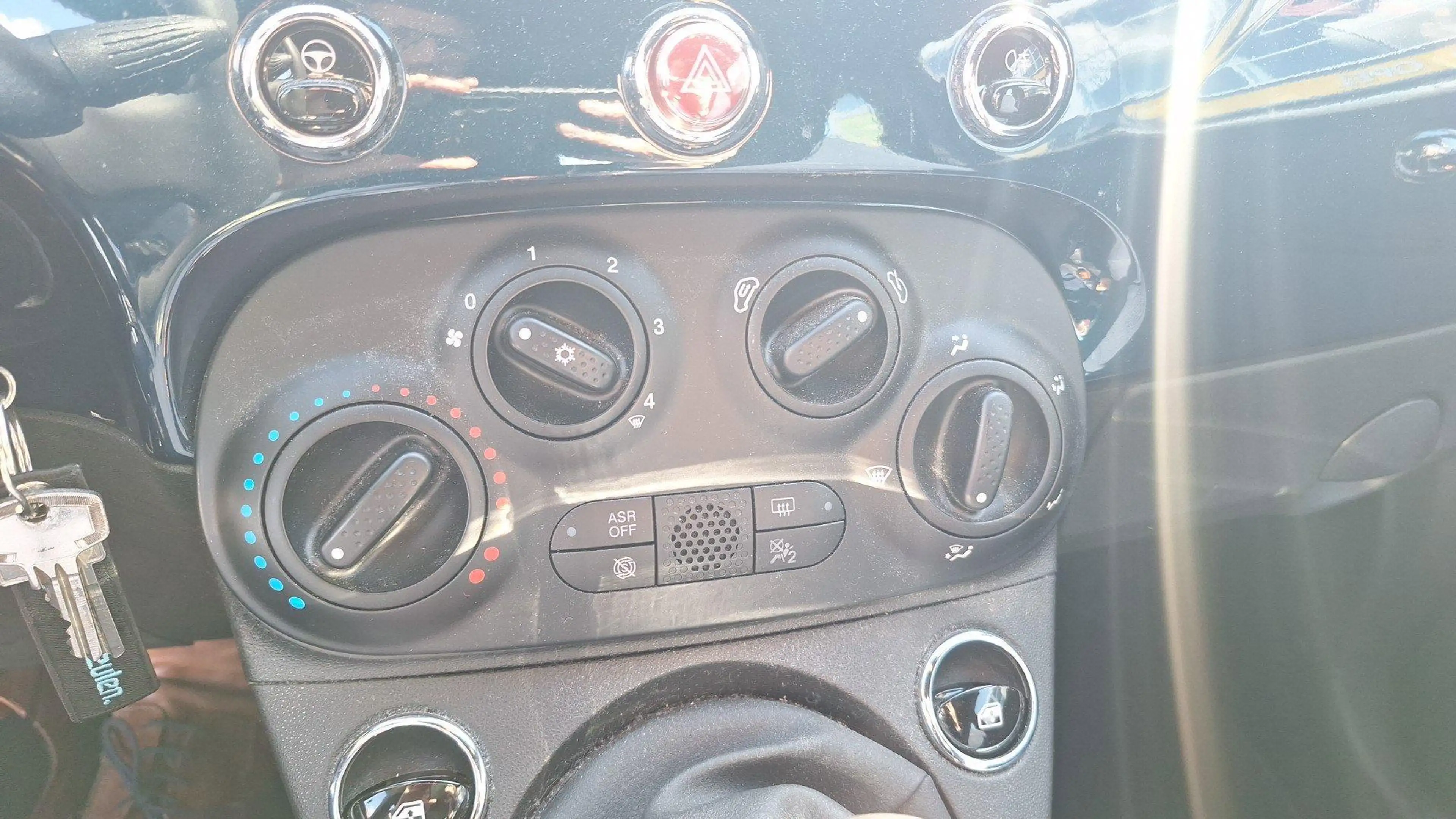 Fiat 500 1.0 Hybrid Club | Apple carplay/Android auto | Air — photo 10