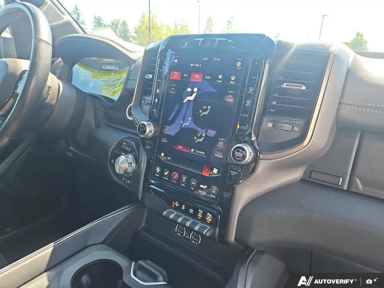 RAM 1500 fotografie RAM 1500