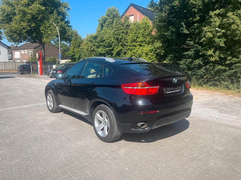 BMW X6 xDrive30d — photo 4