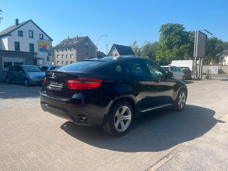 BMW X6 xDrive30d — photo 6