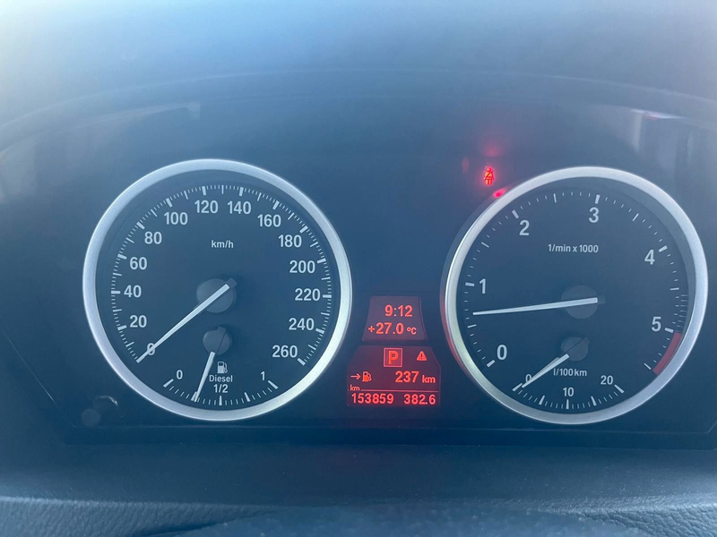 BMW X6 xDrive30d — photo 9