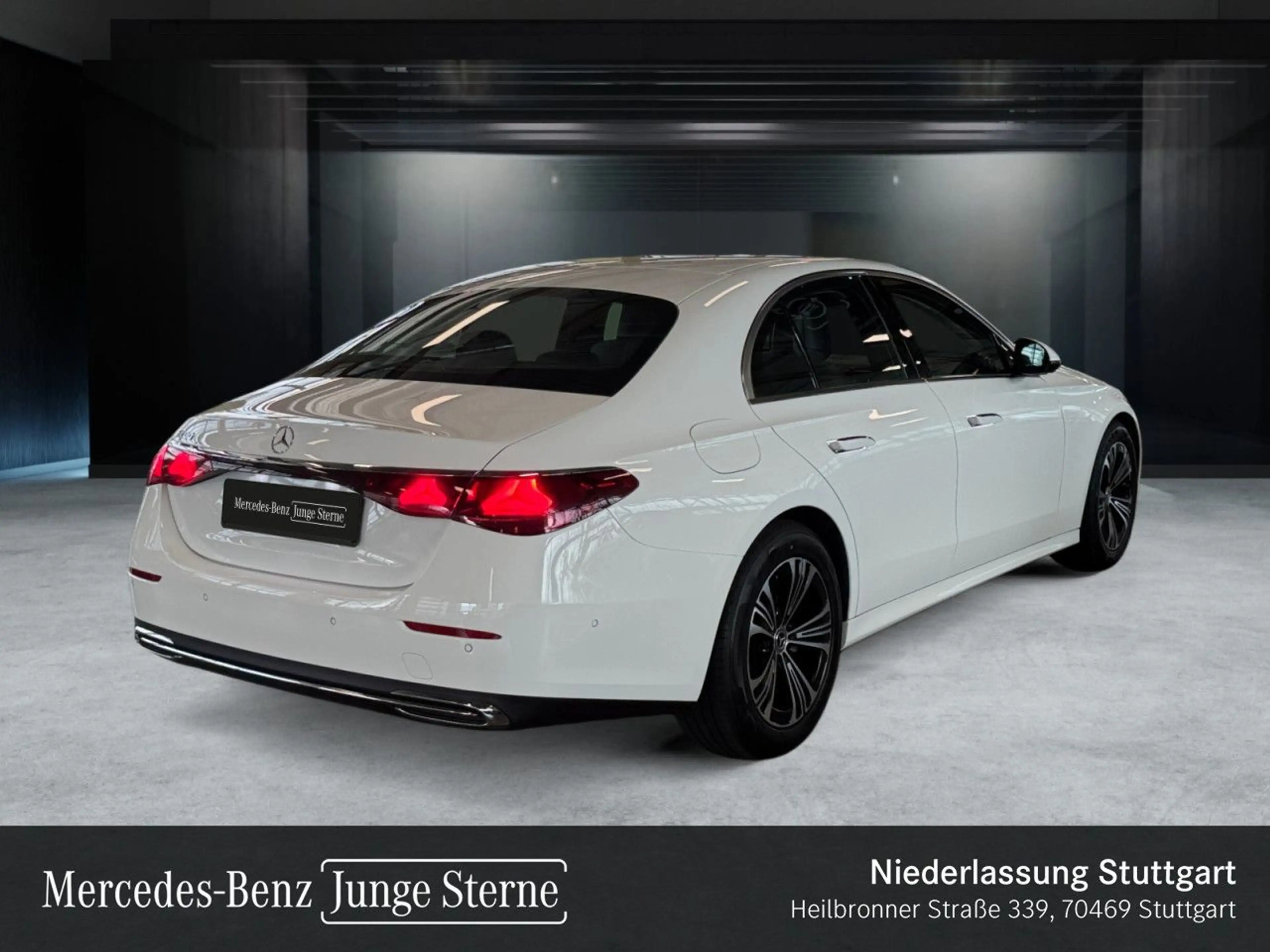 Mercedes-Benz E 200 Avantgarde LED Kamera Spurhalt-Ass PTS 9G — photo 4