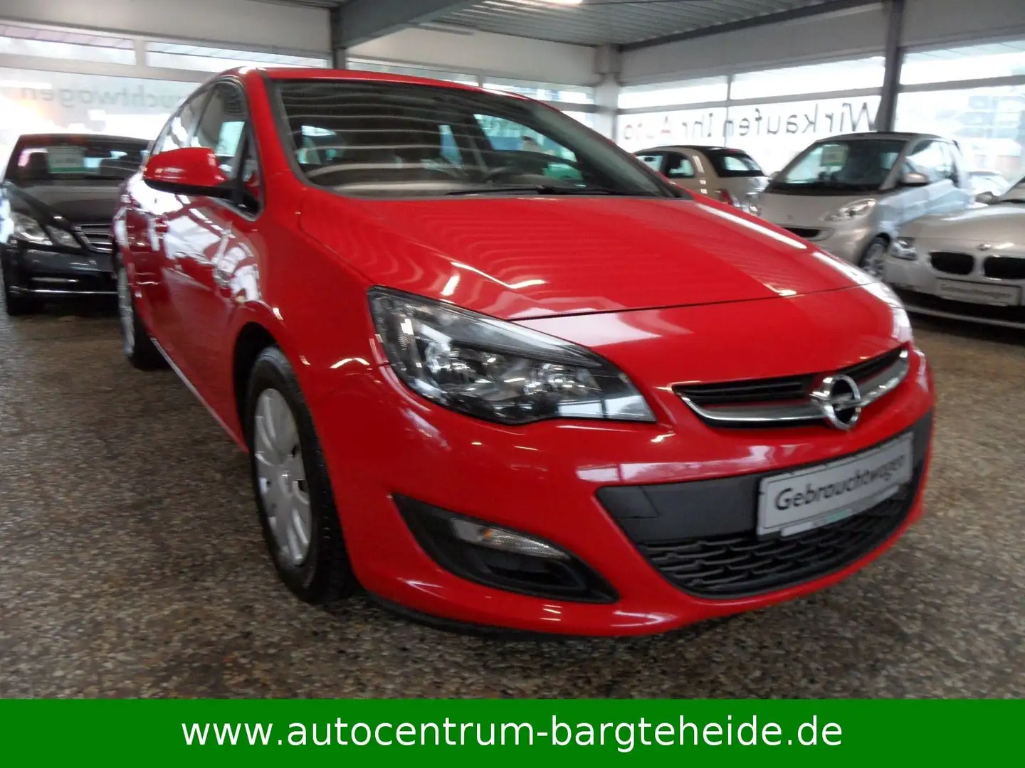 Opel Astra J 1.7 CDTi Lim. Selection 1.HD.+AHK+KLIMA Rot - 1