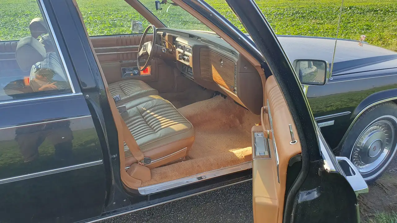 Cadillac Deville Sedan, foto 4