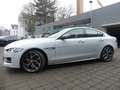 Jaguar XE 2.0 d R-Sport AWD PANO/XENON/KAM/MEMORY Blanc - thumbnail 2
