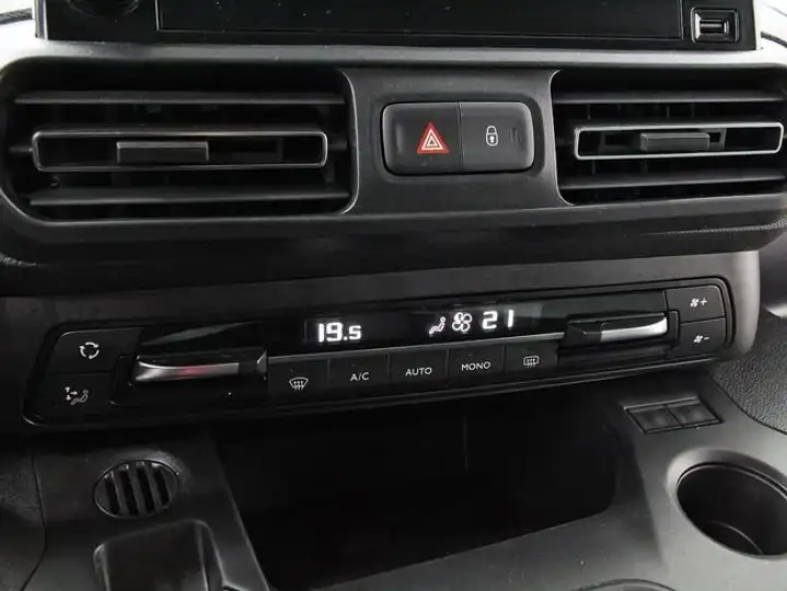 Citroën Berlingo Talla XL BlueHDi S&S SHINE 2022, foto 27