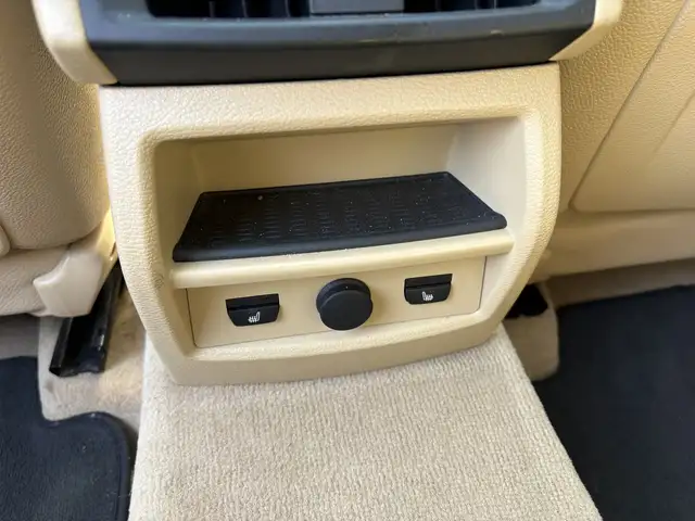 BMW X3 view 14