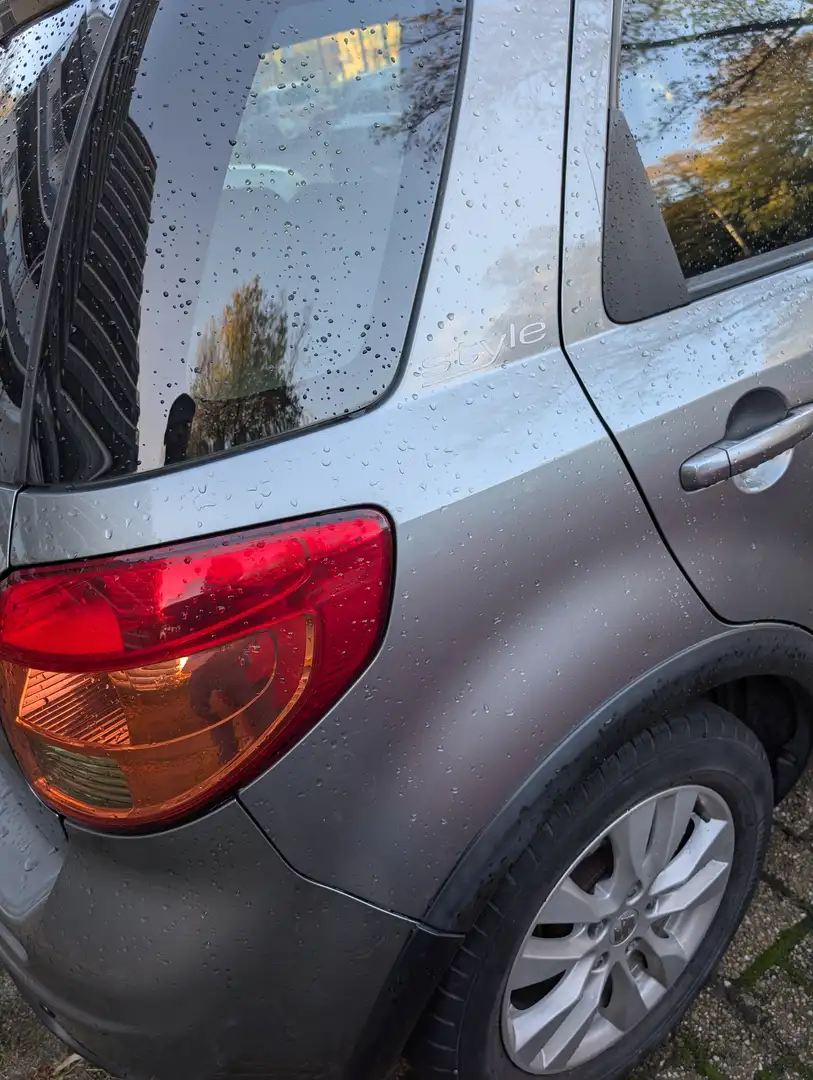 Suzuki SX4 SX4 1.6 Exclusive Zilver - 1