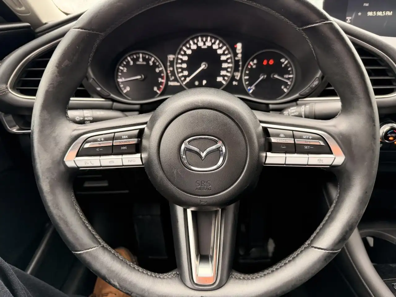 Mazda 3 снимка Mazda 3