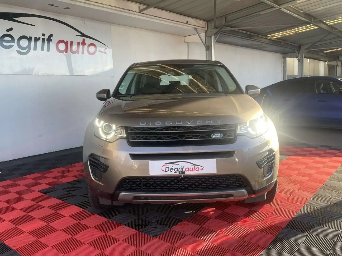 Land Rover Discovery Sport Mark II TD4 150ch SE - 2