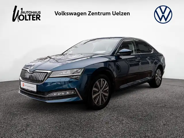 Skoda Superb 1.4 TSI iV Style DSG AHK 360 BSD ACC N
