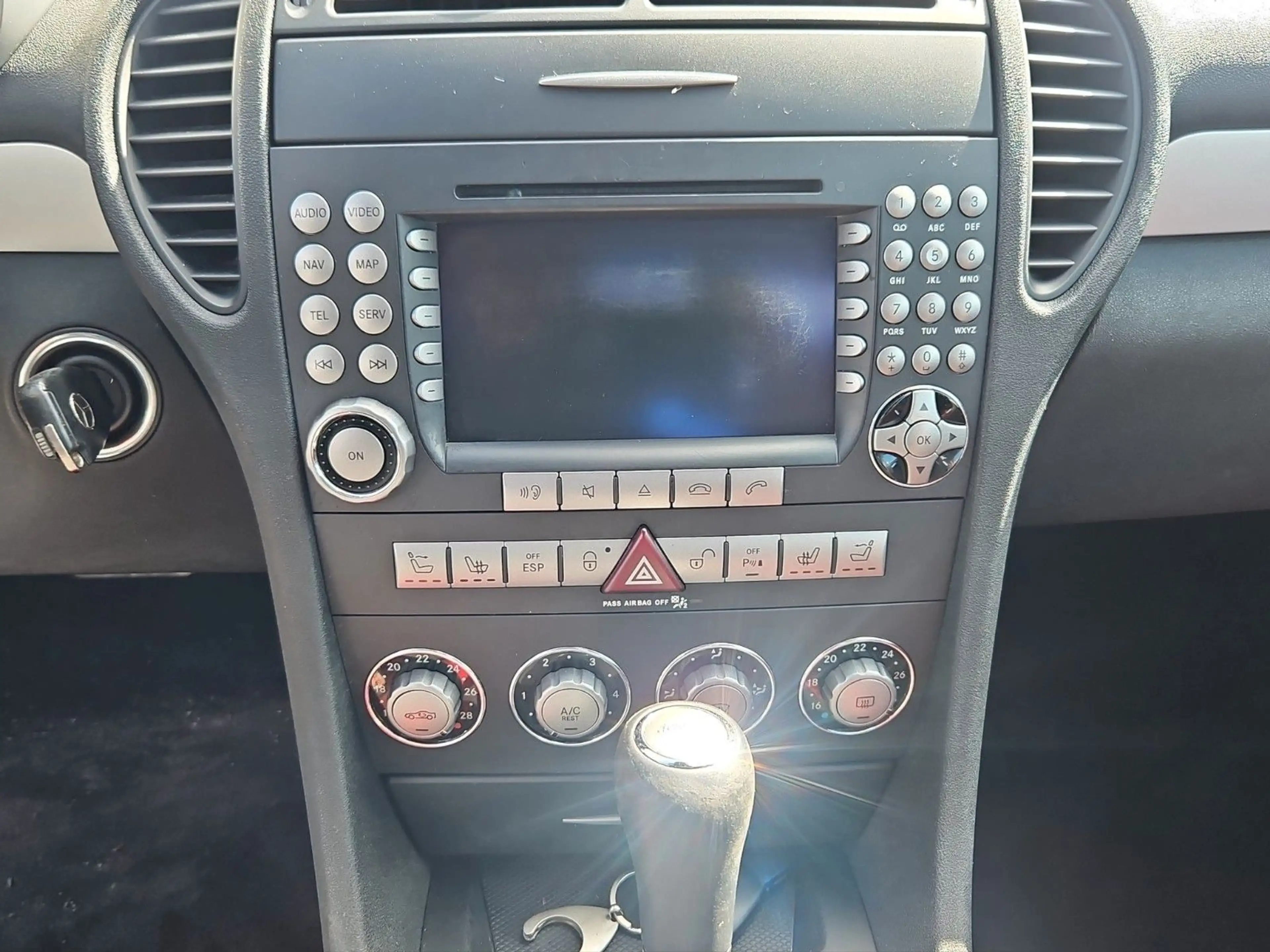 Mercedes-Benz SLK 200 Kompressor Designo*AUTOMATIK*LEDER*PDC* — photo 13