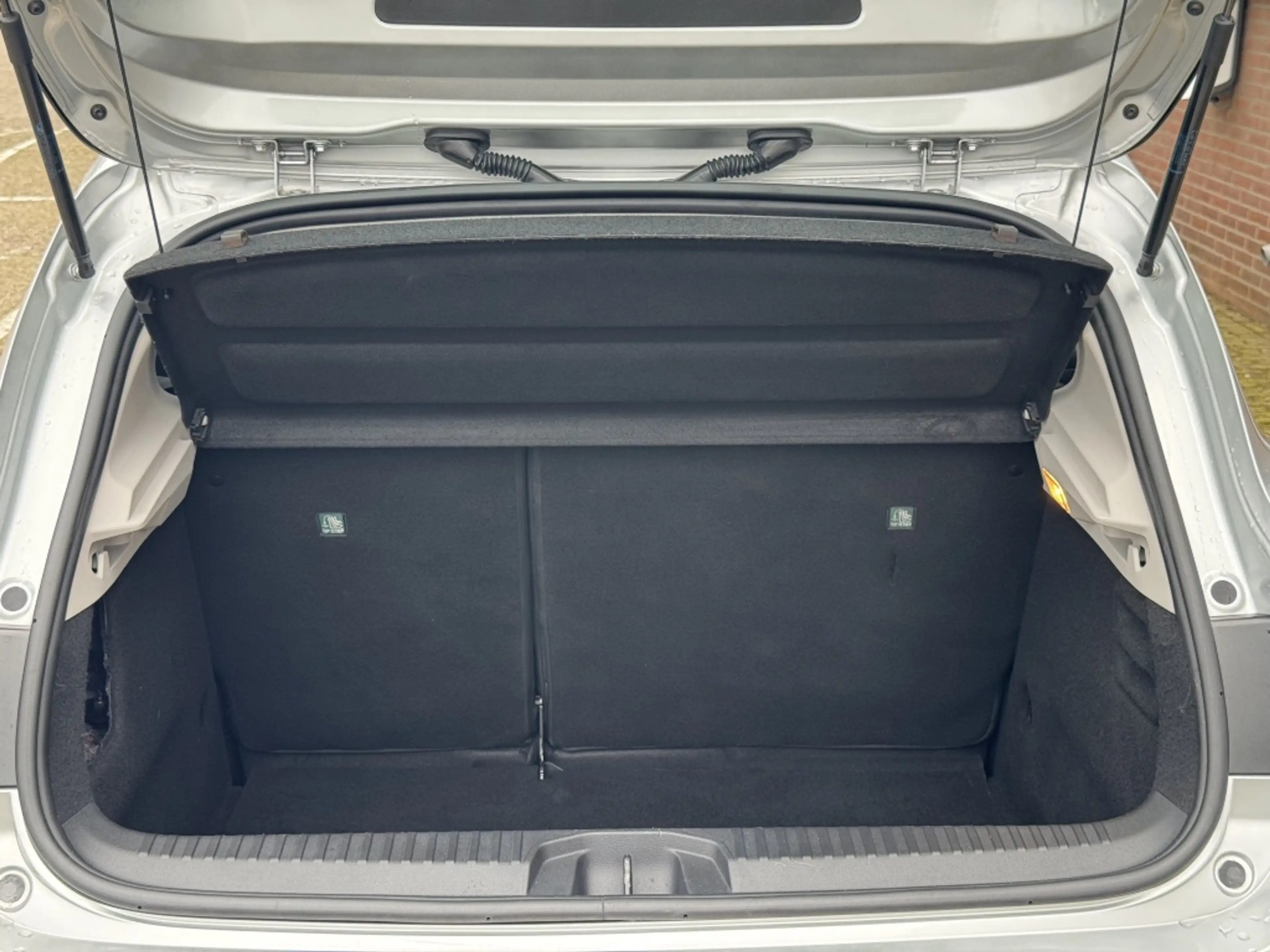 Renault Clio 1.0 TCe Zen — photo 10