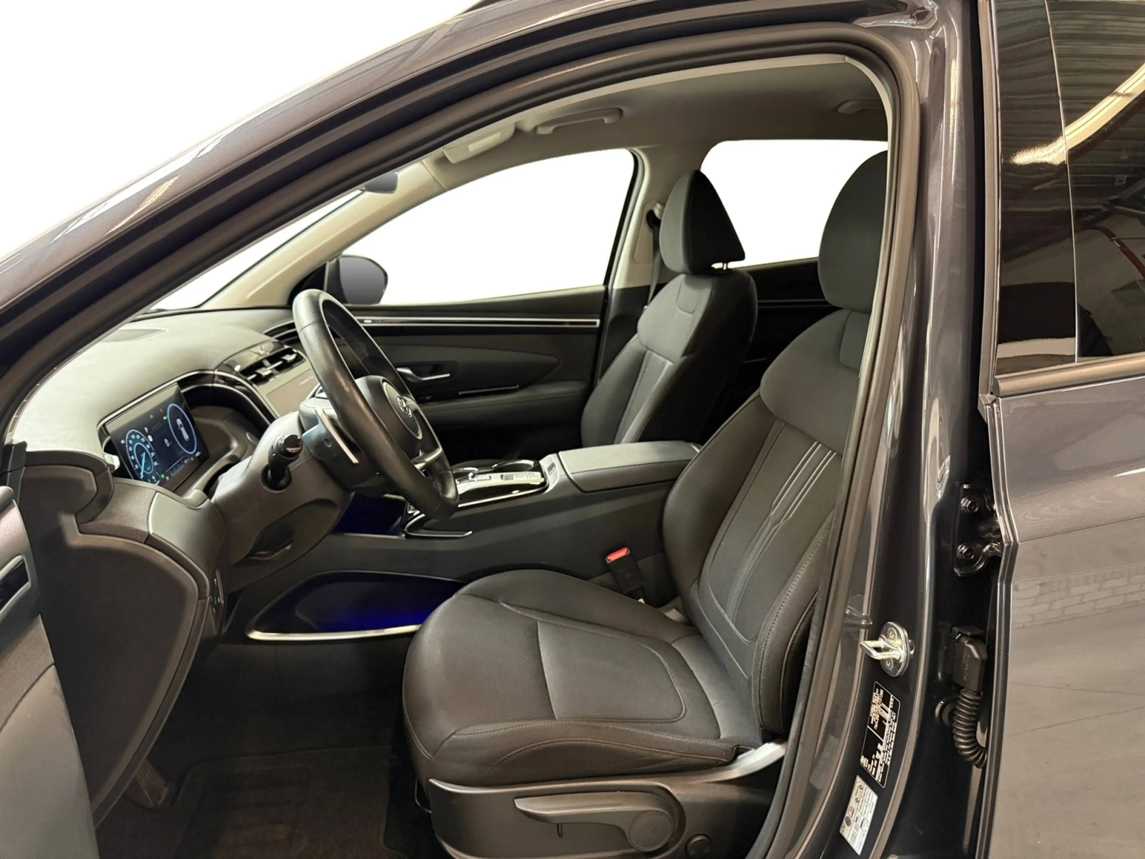 Hyundai TUCSON 1.6 T-GDI PHEV Comfort 4WD I Adaptive Cruise I Sto — photo 11