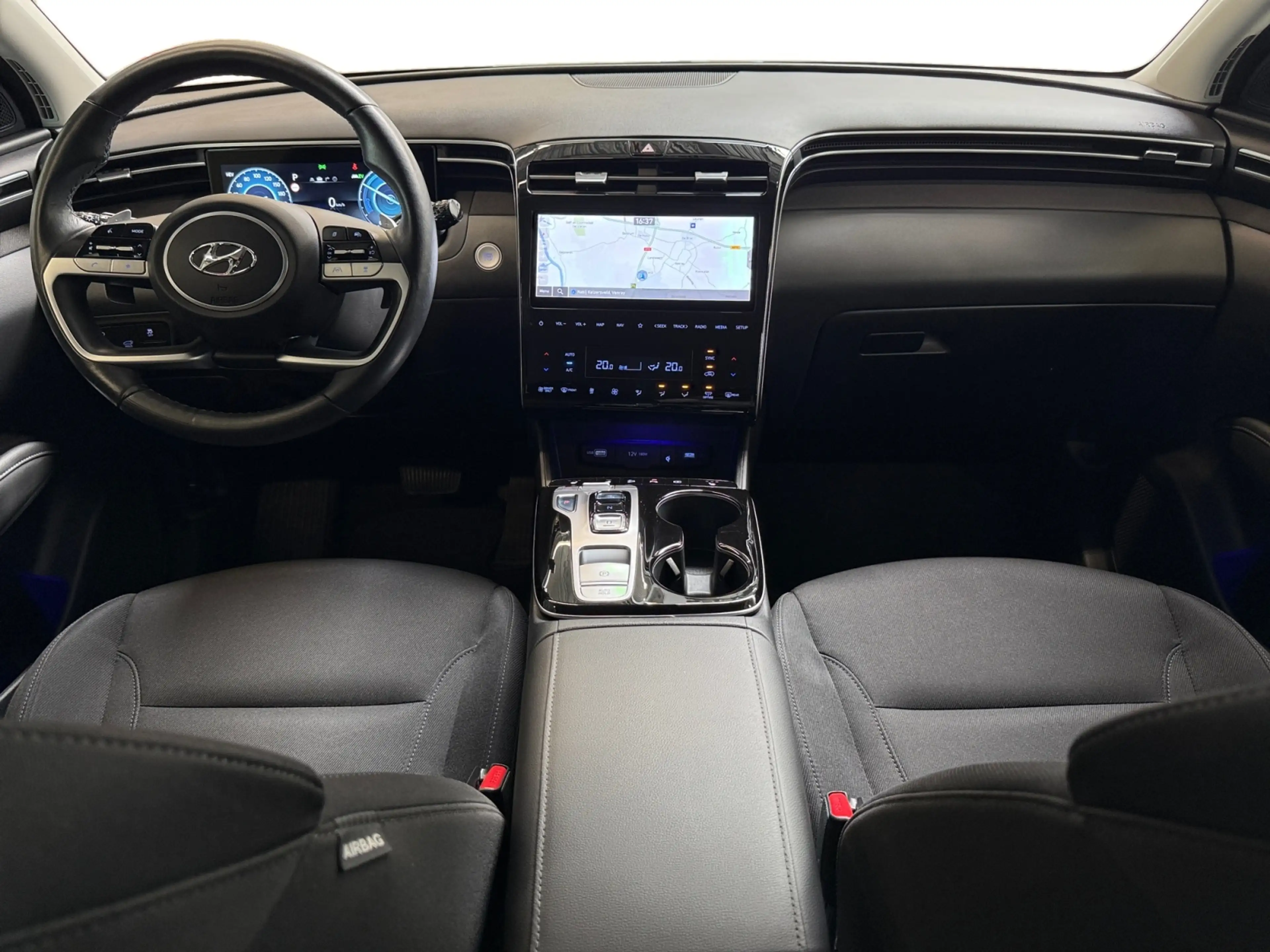 Hyundai TUCSON 1.6 T-GDI PHEV Comfort 4WD I Adaptive Cruise I Sto — photo 6