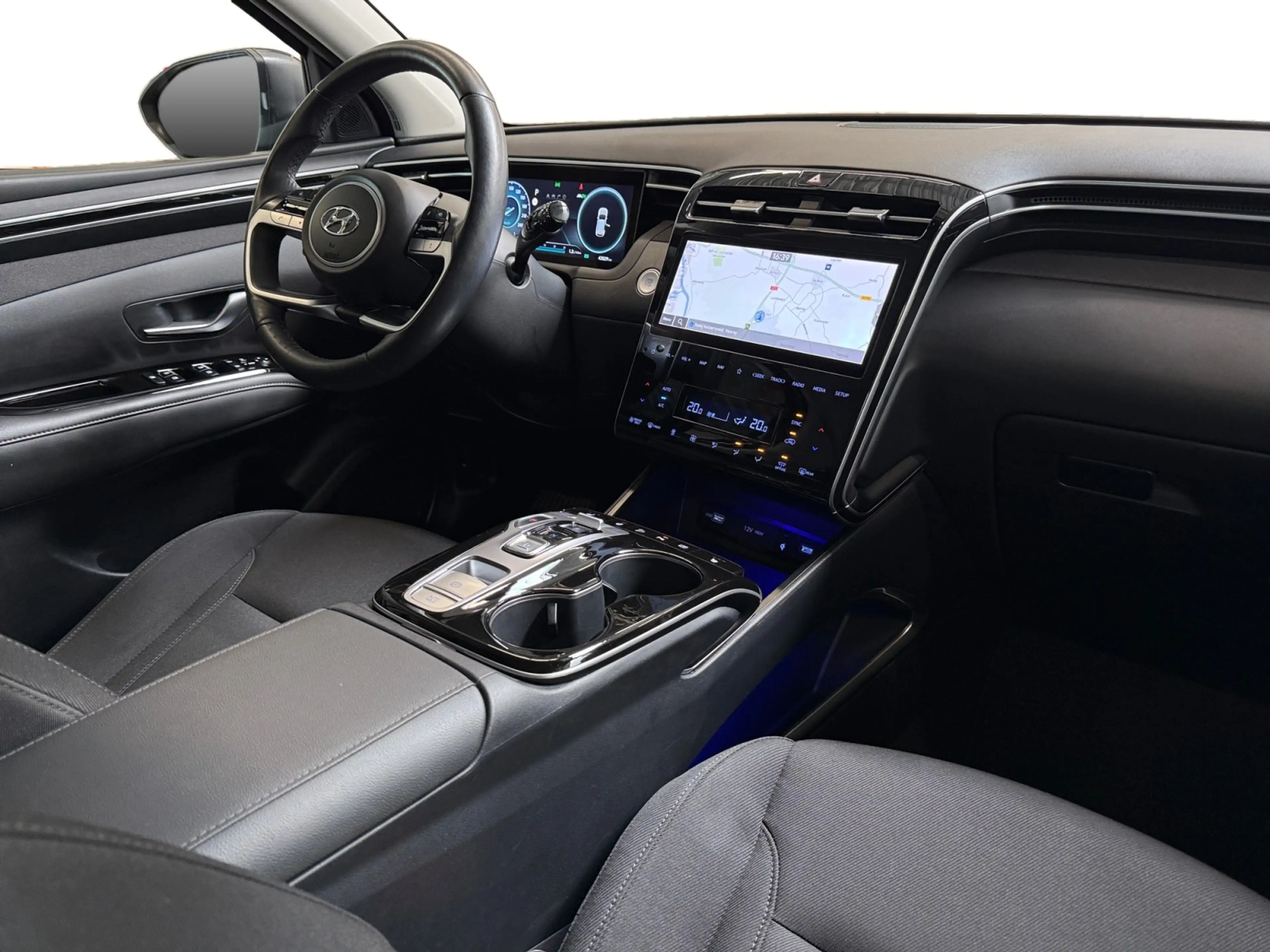 Hyundai TUCSON 1.6 T-GDI PHEV Comfort 4WD I Adaptive Cruise I Sto — photo 3