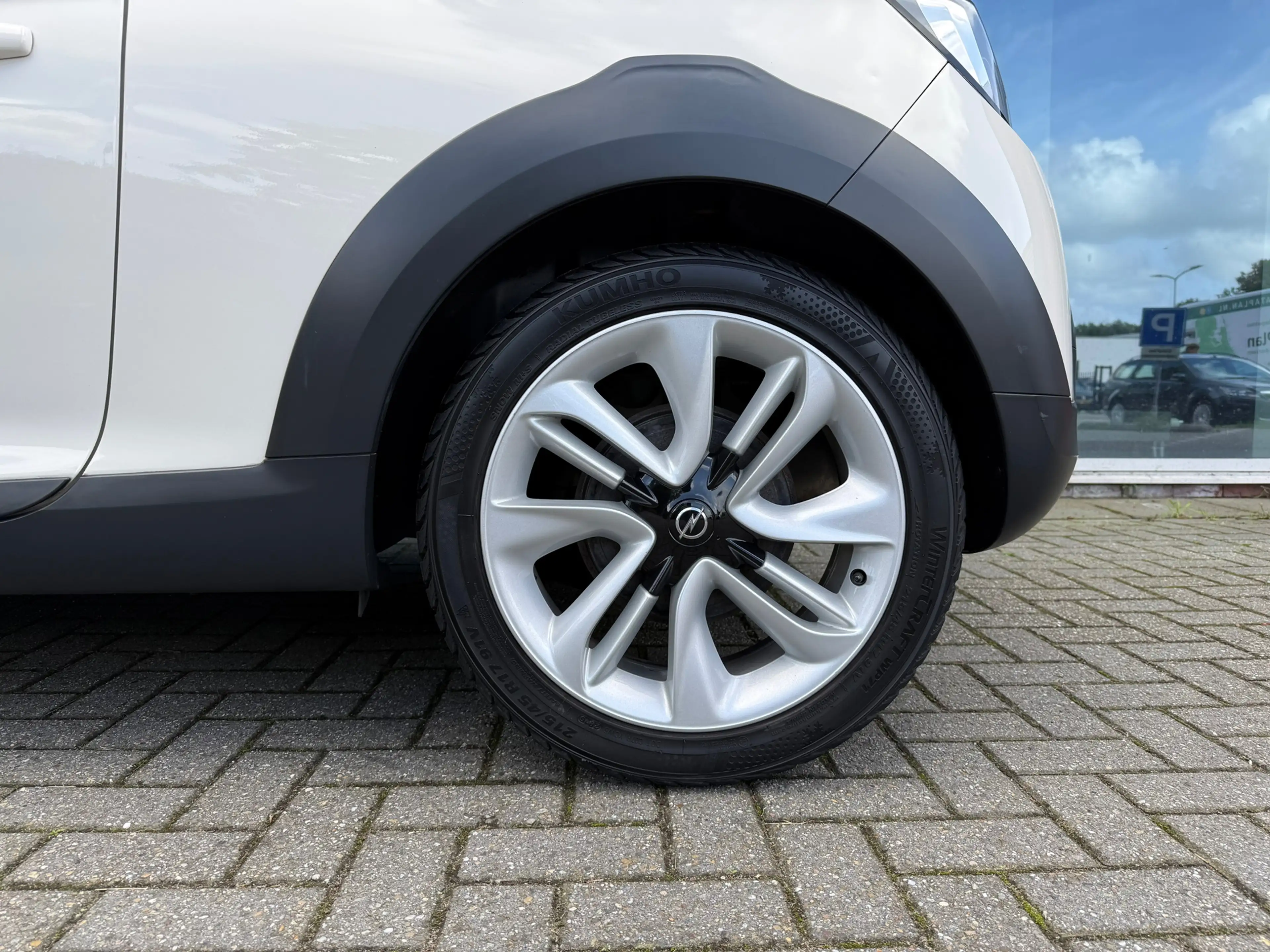Opel Adam 1.0 Turbo Rocks - Climate - Media - Parkeerhulp - — photo 11