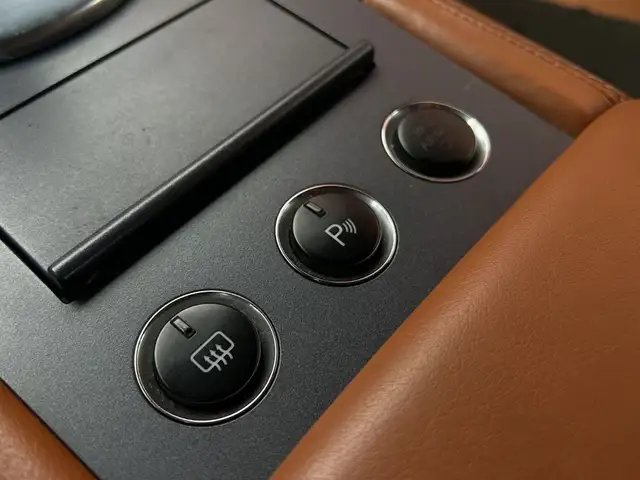 Aston Martin Vantage view 15