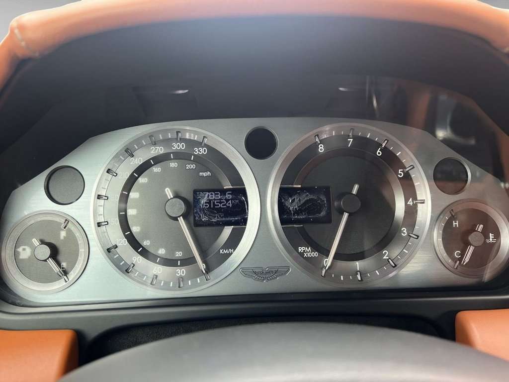 Aston Martin Vantage Coupe Manual - foto 1