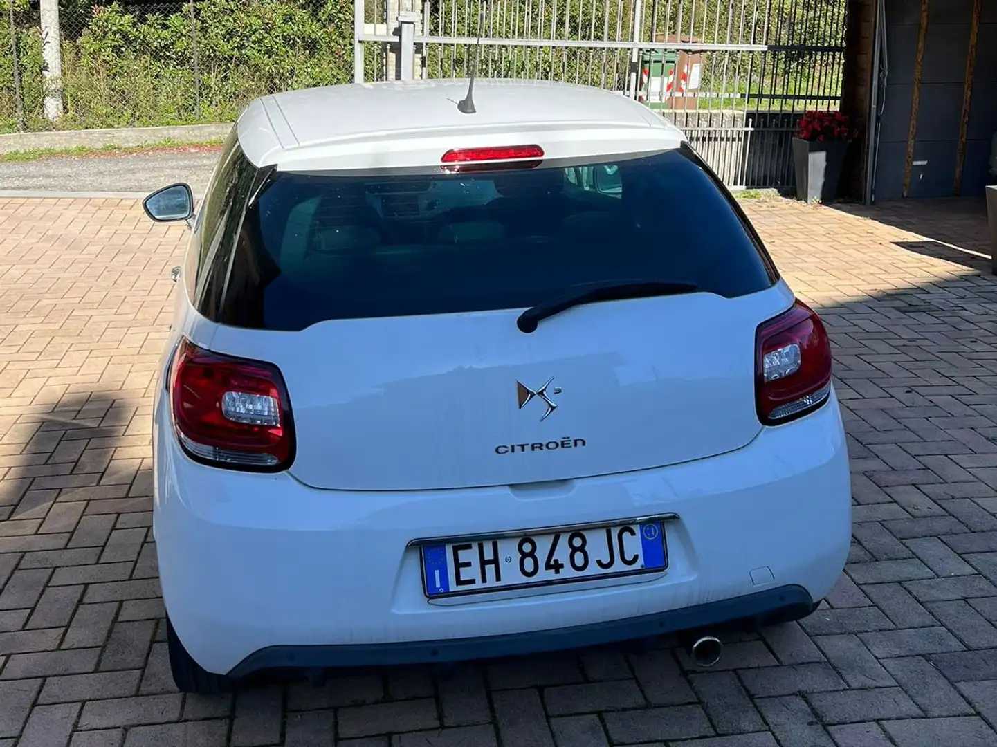 Citroen DS3 DS3 1.6 hdi So Chic 92cv Bianco - 2