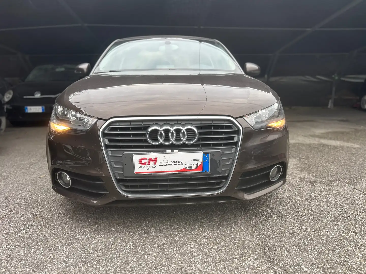 Audi A1 A1 1.2 tfsi Admired carr da rivedere Bruin - 2