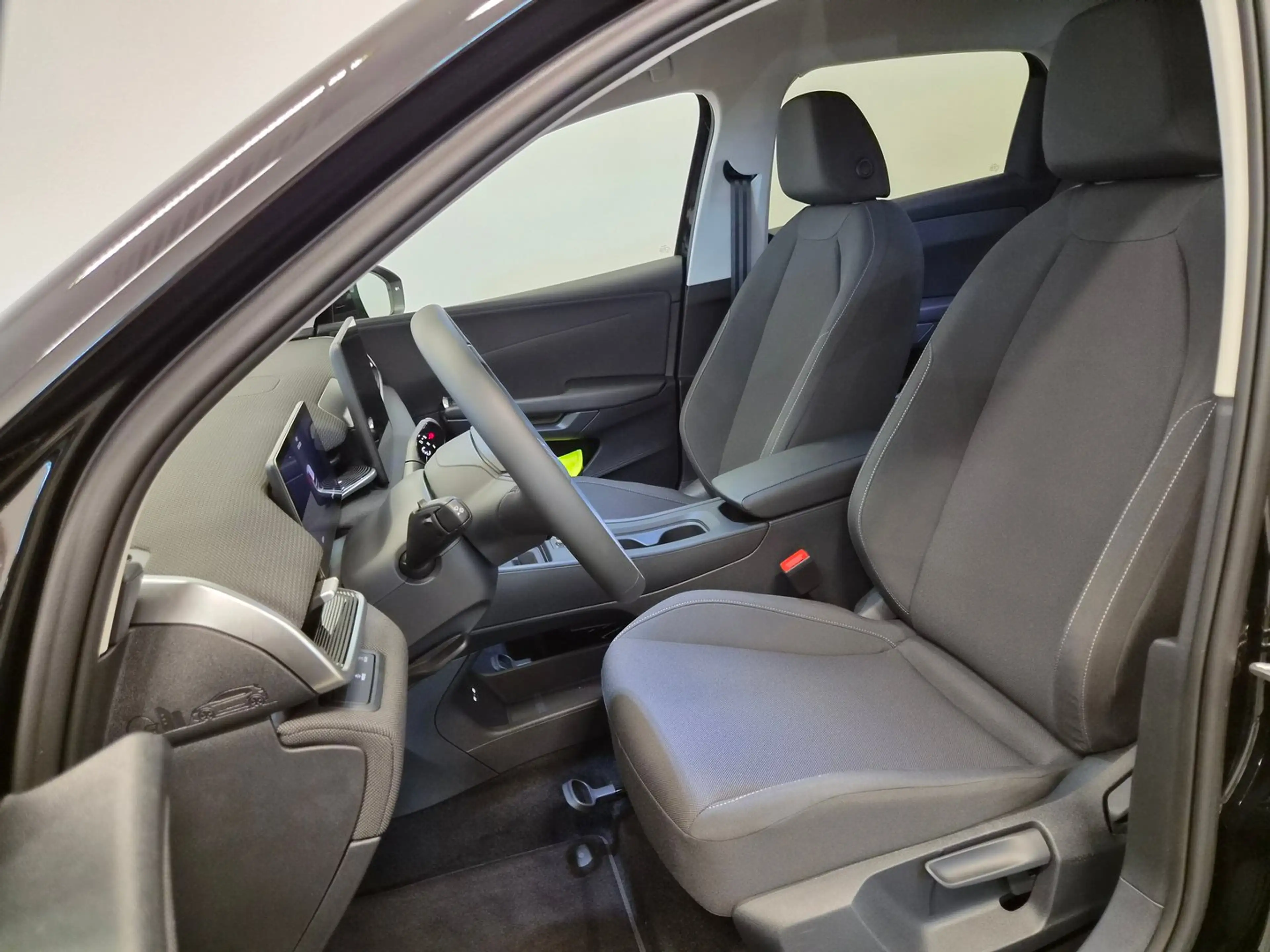 Volkswagen ID. Polo VW ID. Polo Life Edition 155 kW - 52 kWh — photo 4