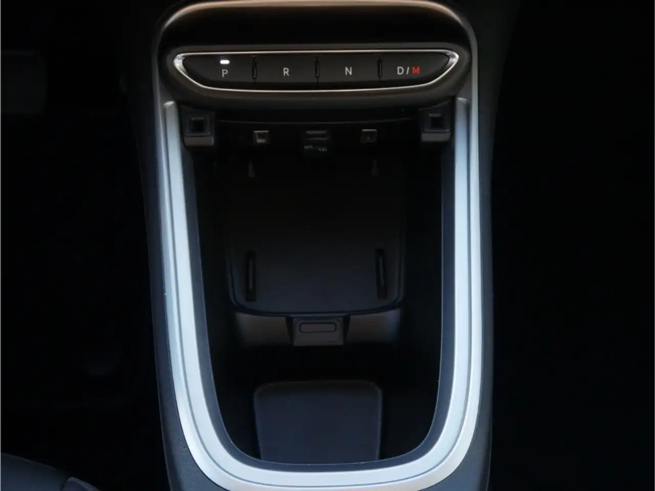 Jeep Avenger Overland Mild-Hybrid 4xe, миниатюра 17