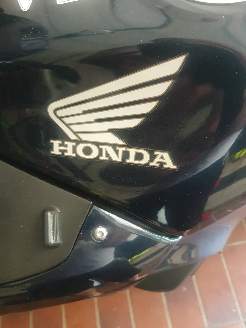 Honda NTV 650 Bleu - 2