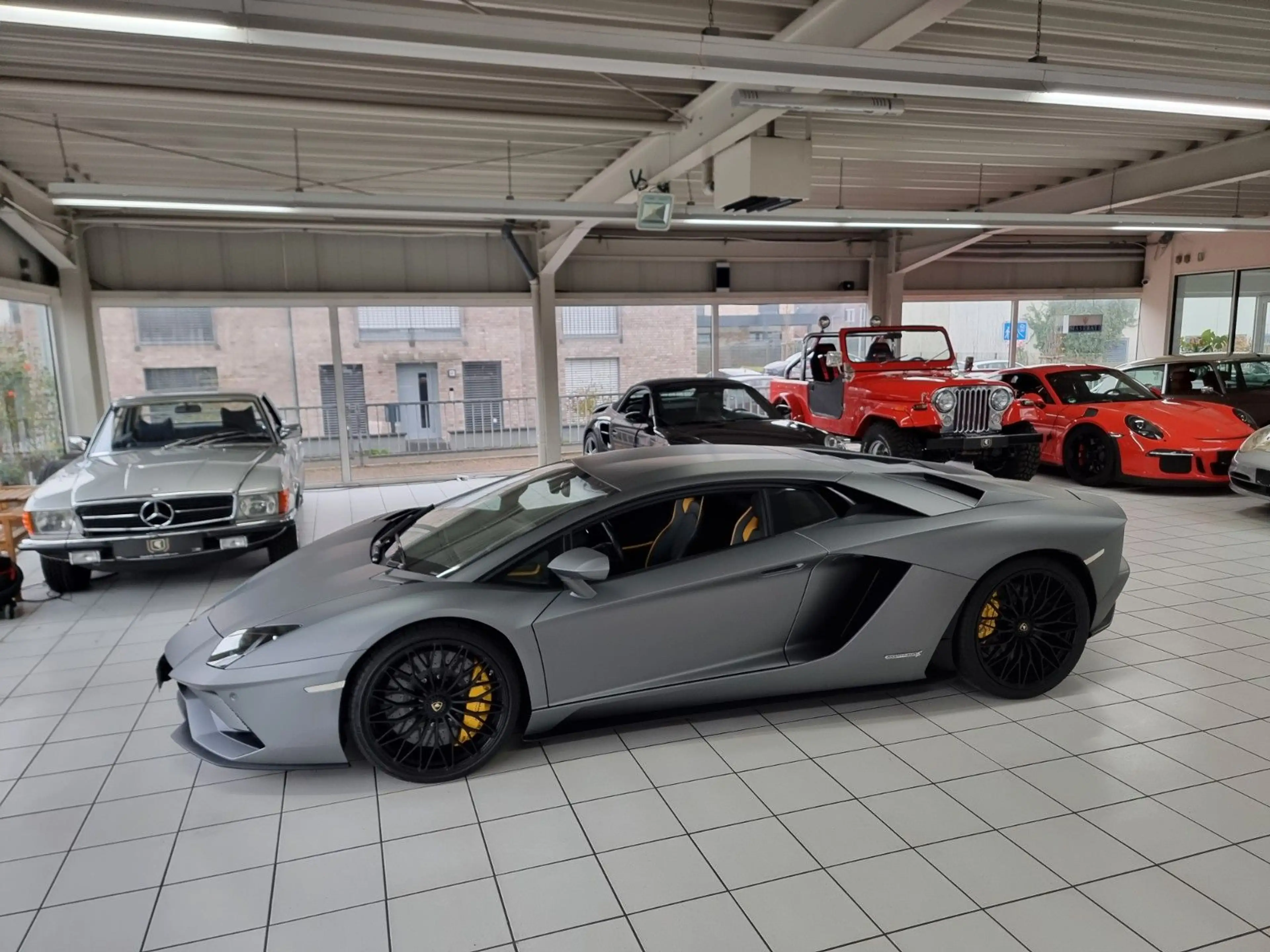 Lamborghini Aventador S/Carbon/Lift/Matt/Gr. Service 11/25 — photo 6