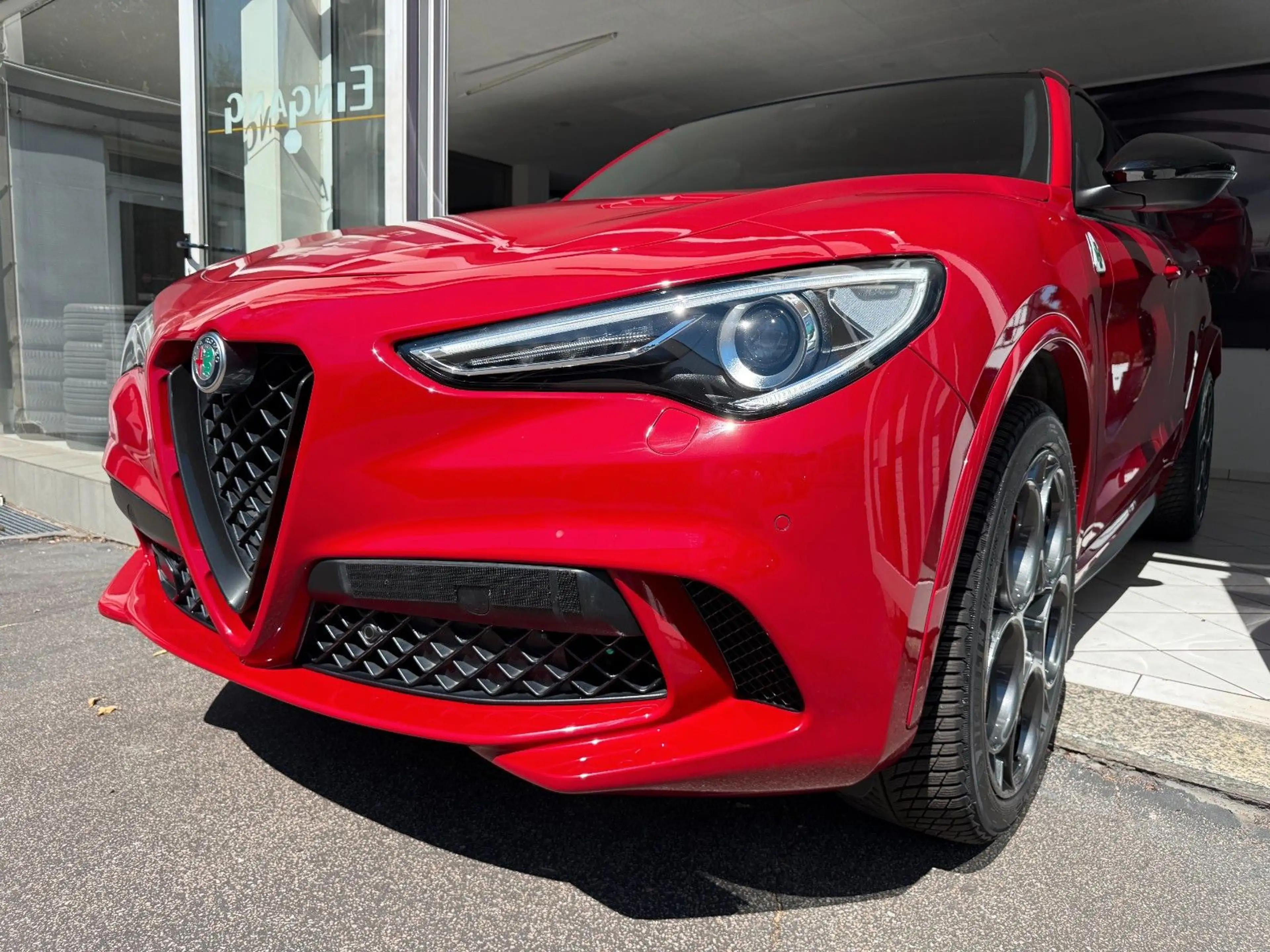 Alfa Romeo Stelvio 2.9 V6 Bi-turbo Quadrifoglio Q4 — photo 7
