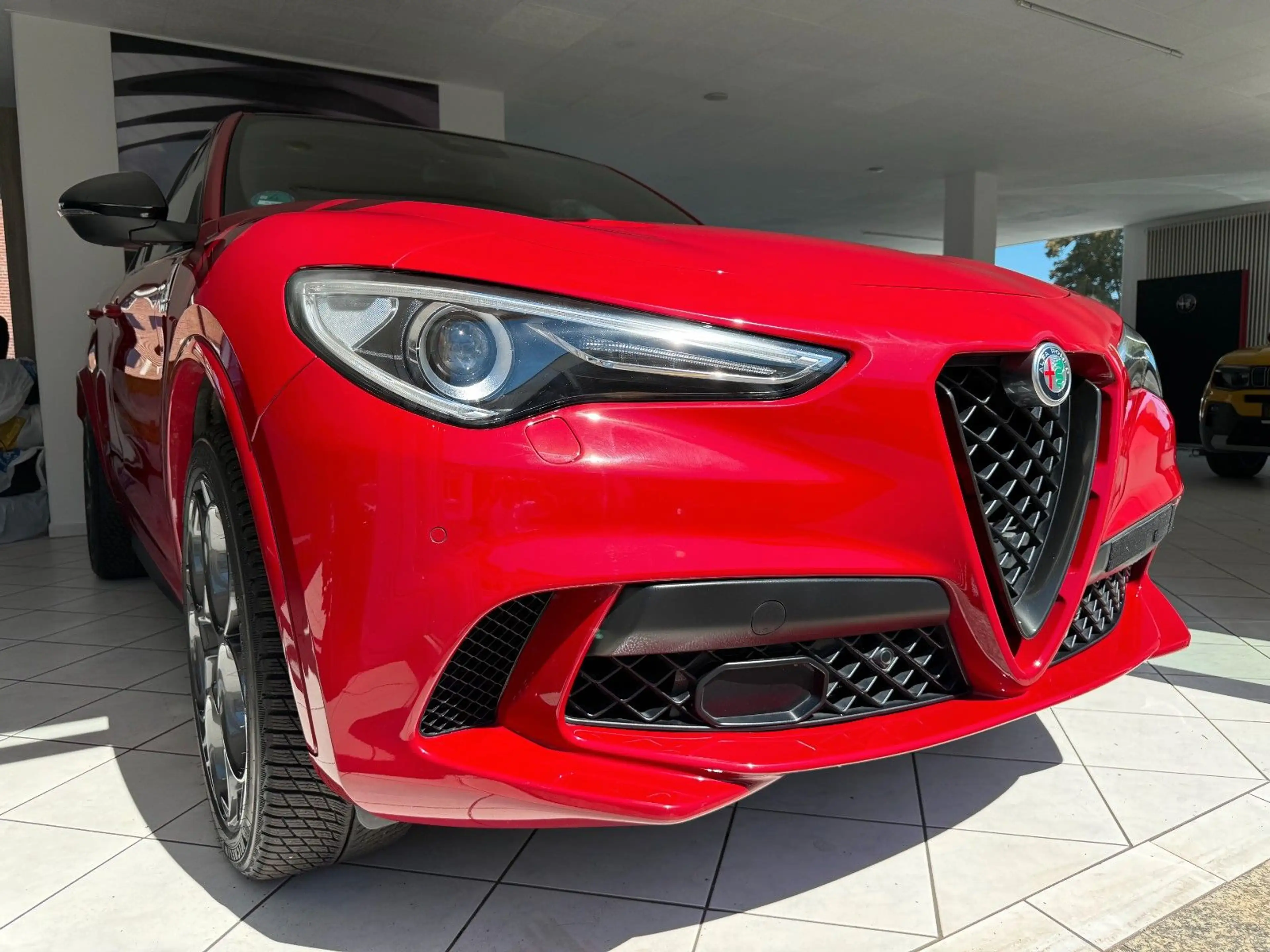 Alfa Romeo Stelvio 2.9 V6 Bi-turbo Quadrifoglio Q4 — photo 3