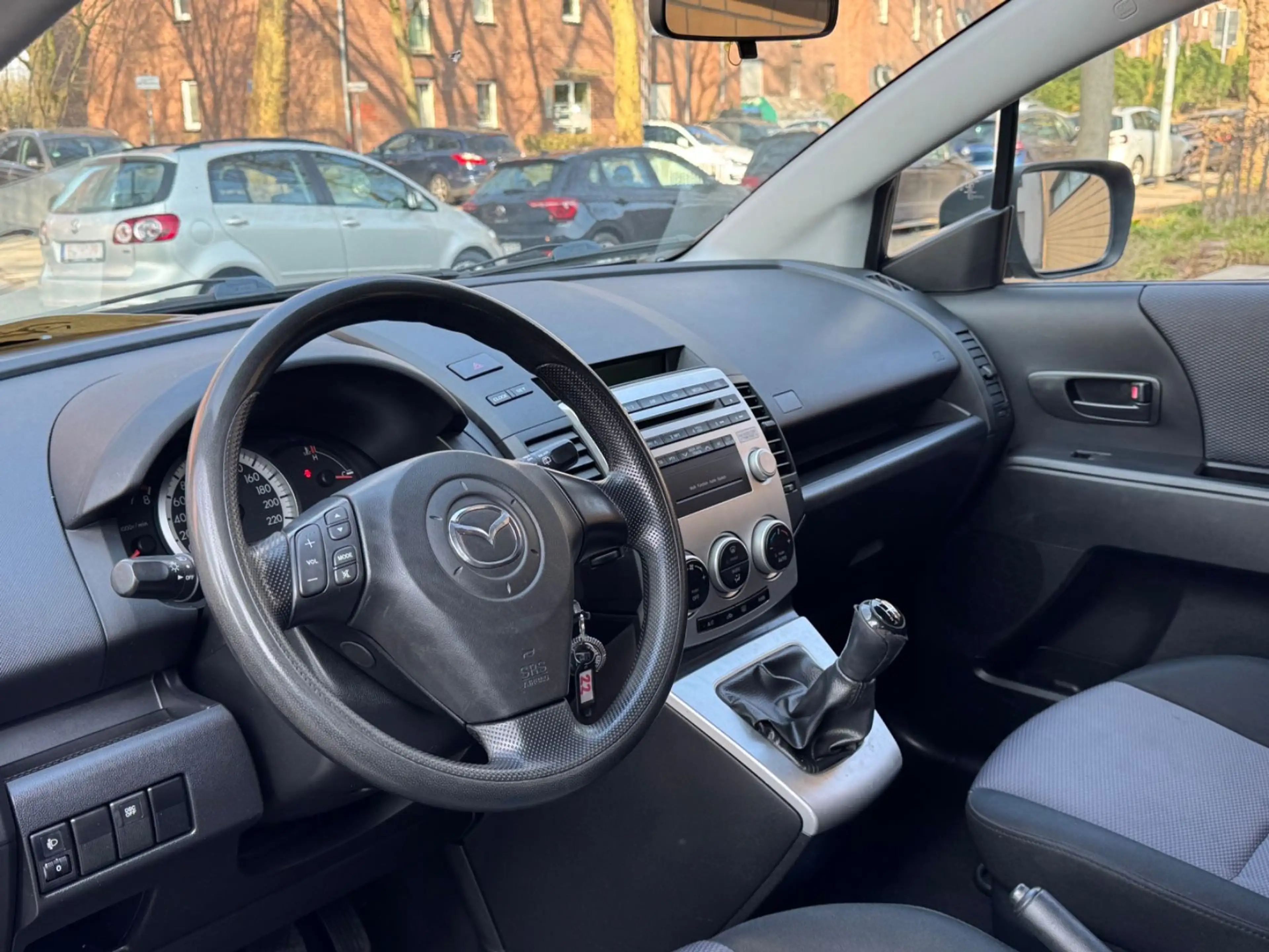 Mazda 5 Lim. 1.8 Exclusive/7-SITZER/STEUERKETTE-NEU/// — photo 9