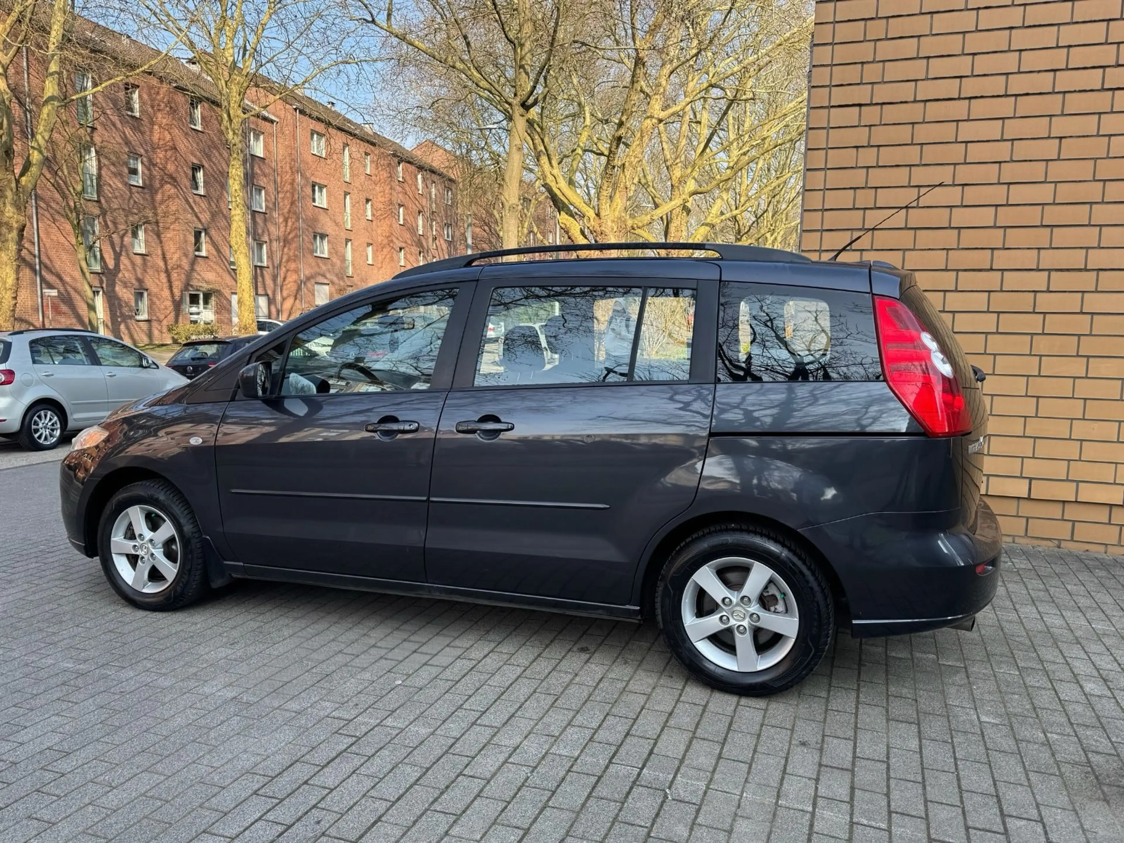 Mazda 5 Lim. 1.8 Exclusive/7-SITZER/STEUERKETTE-NEU/// — photo 7