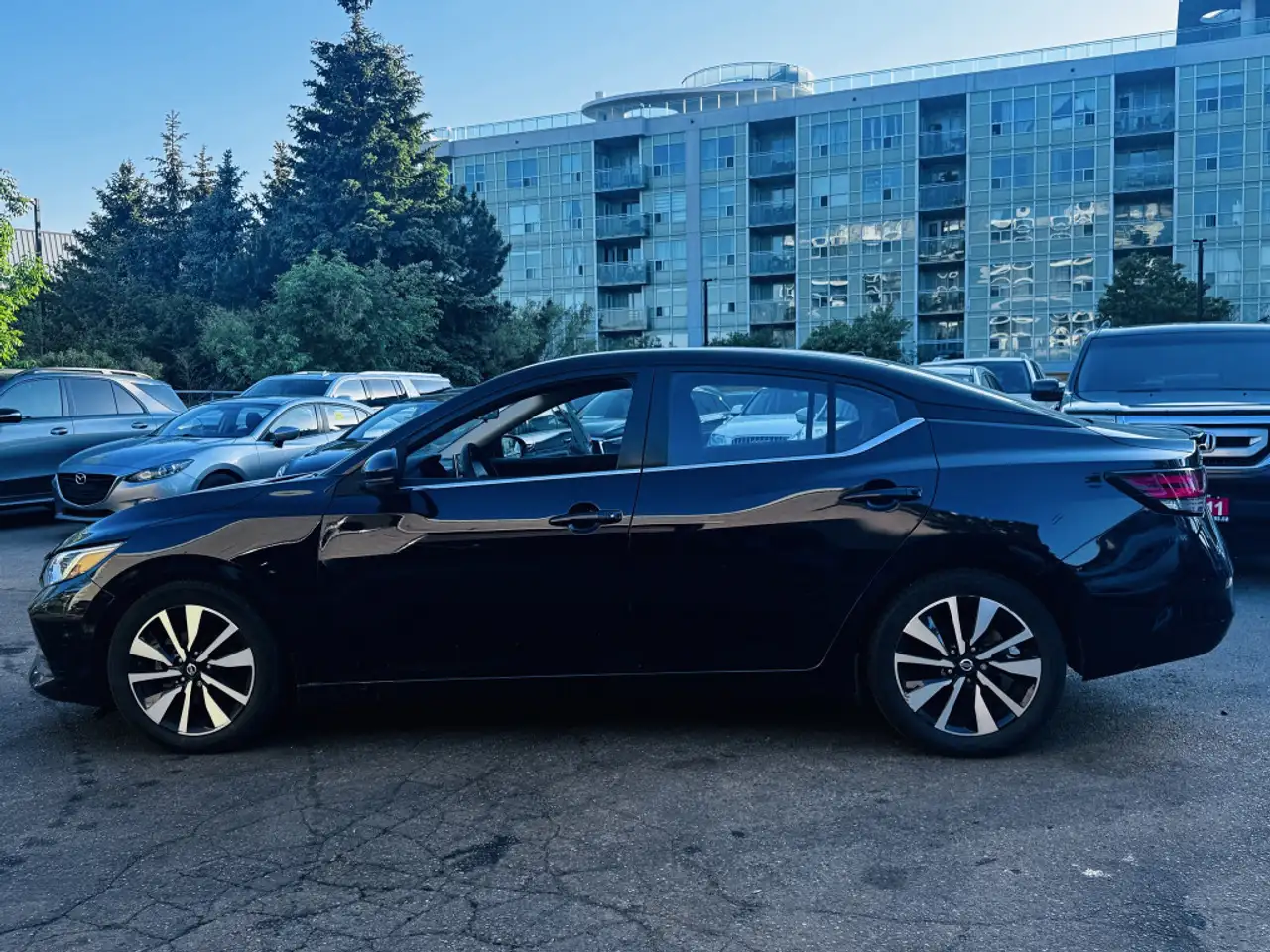 Nissan Sentra снимка Nissan Sentra