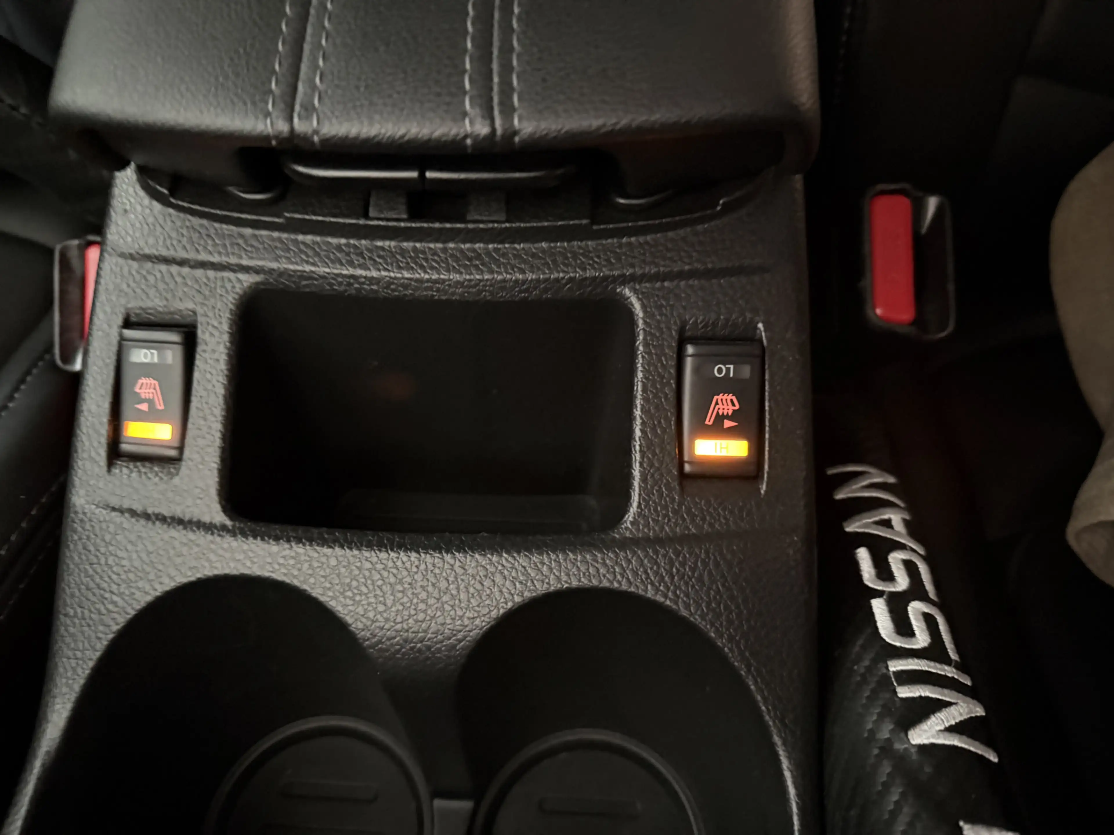 Nissan Qashqai 1.3 DIG-T Premium Edition Leer / Navigatie / cruis — photo 14