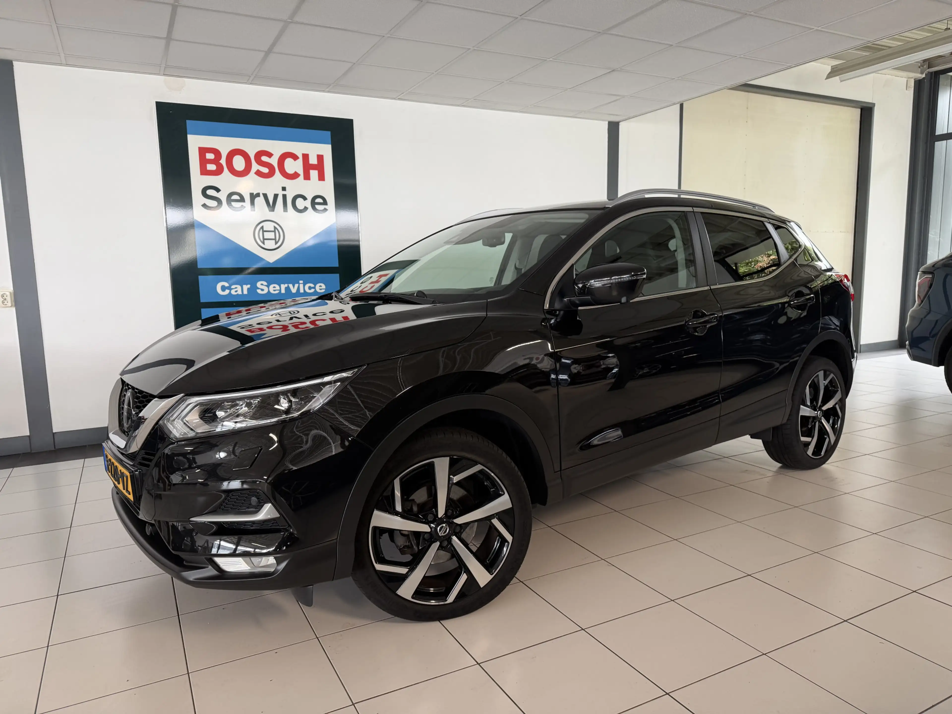 Nissan Qashqai 1.3 DIG-T Premium Edition Leer / Navigatie / cruis