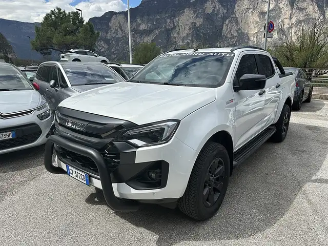 Isuzu D-Max Crew 1.9 N60 Nitro Sport 4x4 Auto CREW N60 NITRO